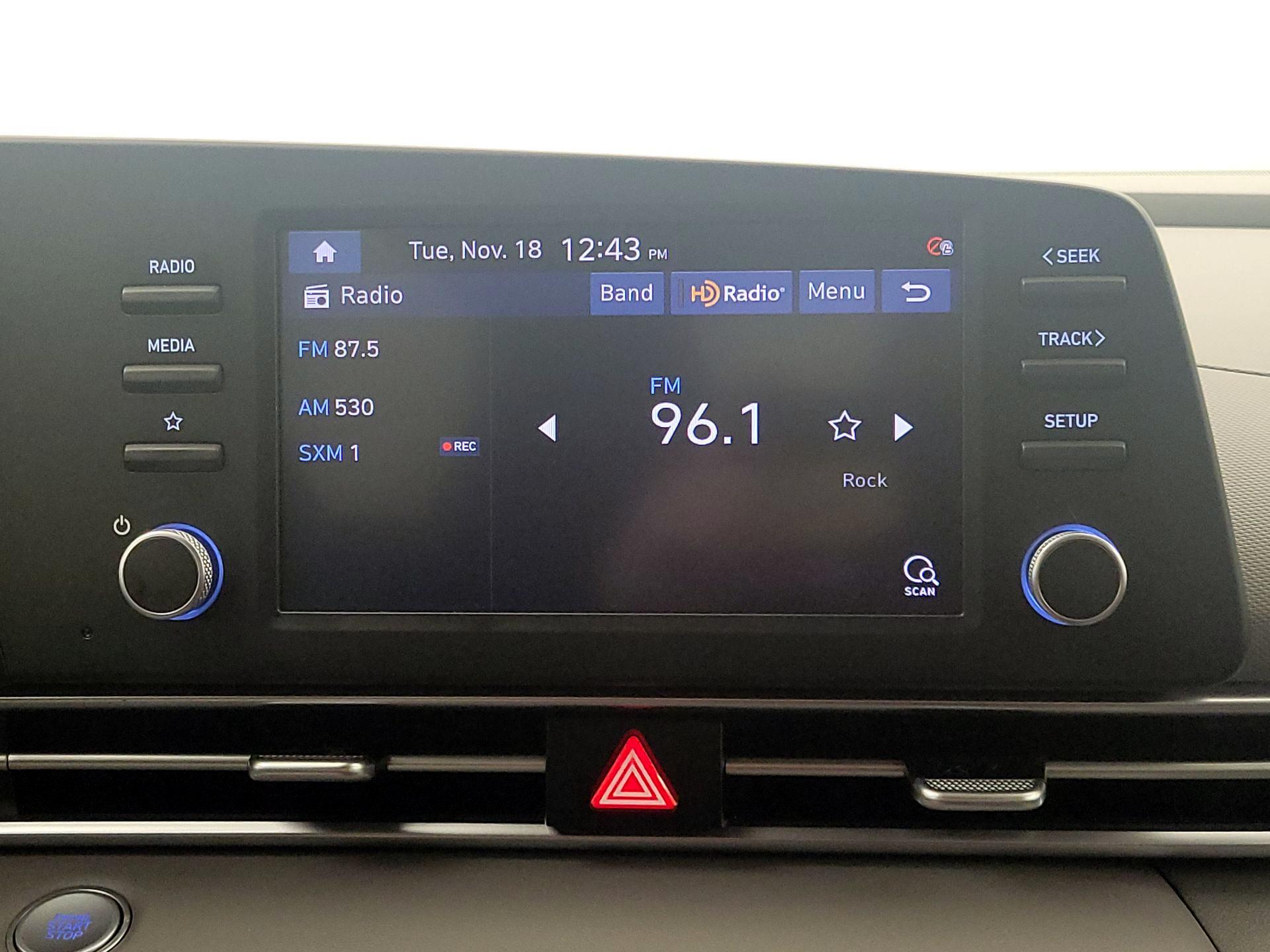 Thumbnail: 2023 Hyundai Elantra - 15