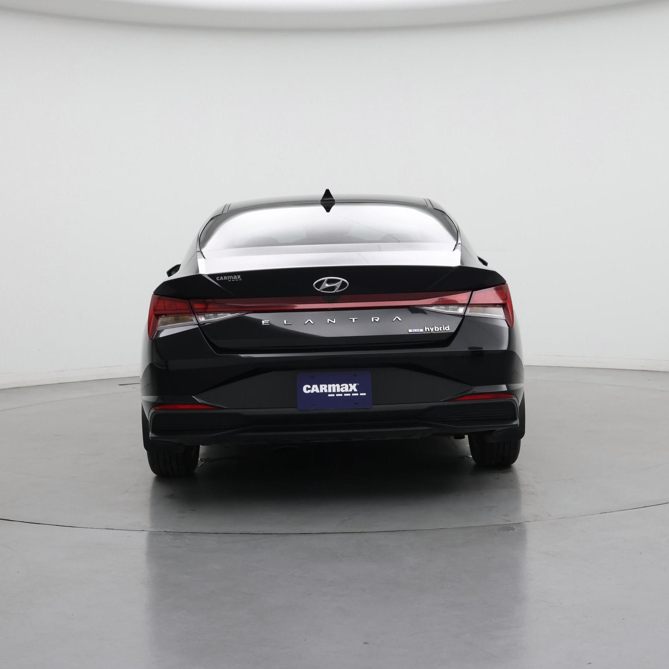 Thumbnail: 2023 Hyundai Elantra - 6