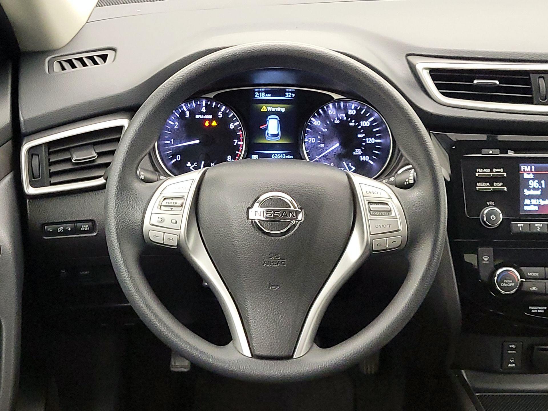 Thumbnail: 2014 Nissan Rogue - 10