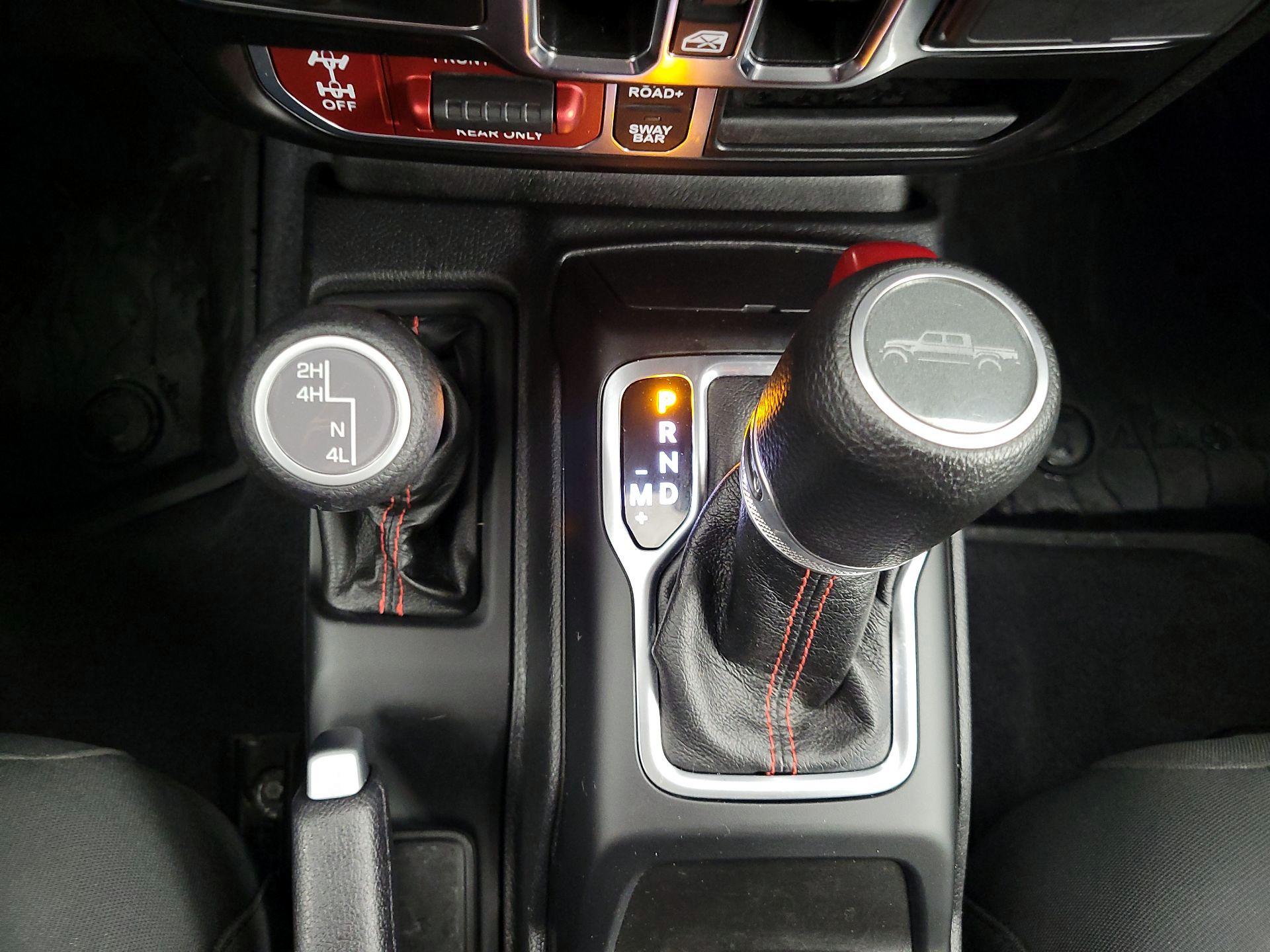 Thumbnail: 2021 Jeep Gladiator - 17