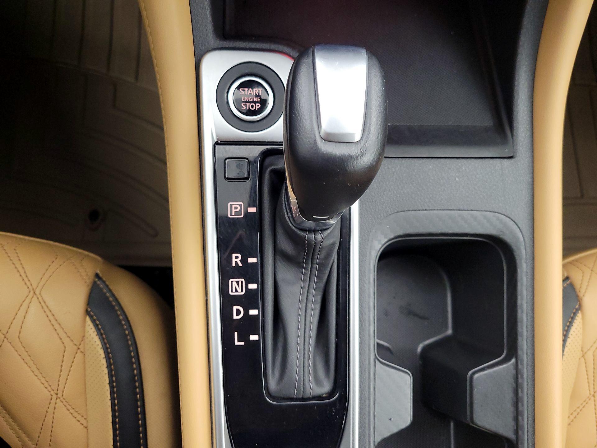 Thumbnail: 2024 Nissan Sentra - 17