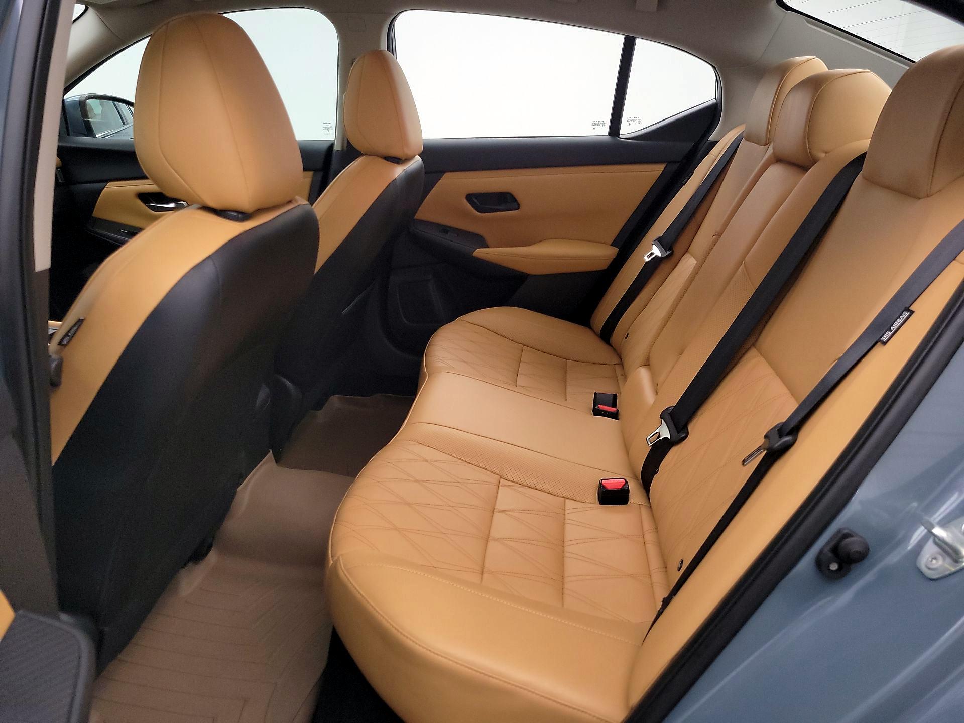 Thumbnail: 2024 Nissan Sentra - 20