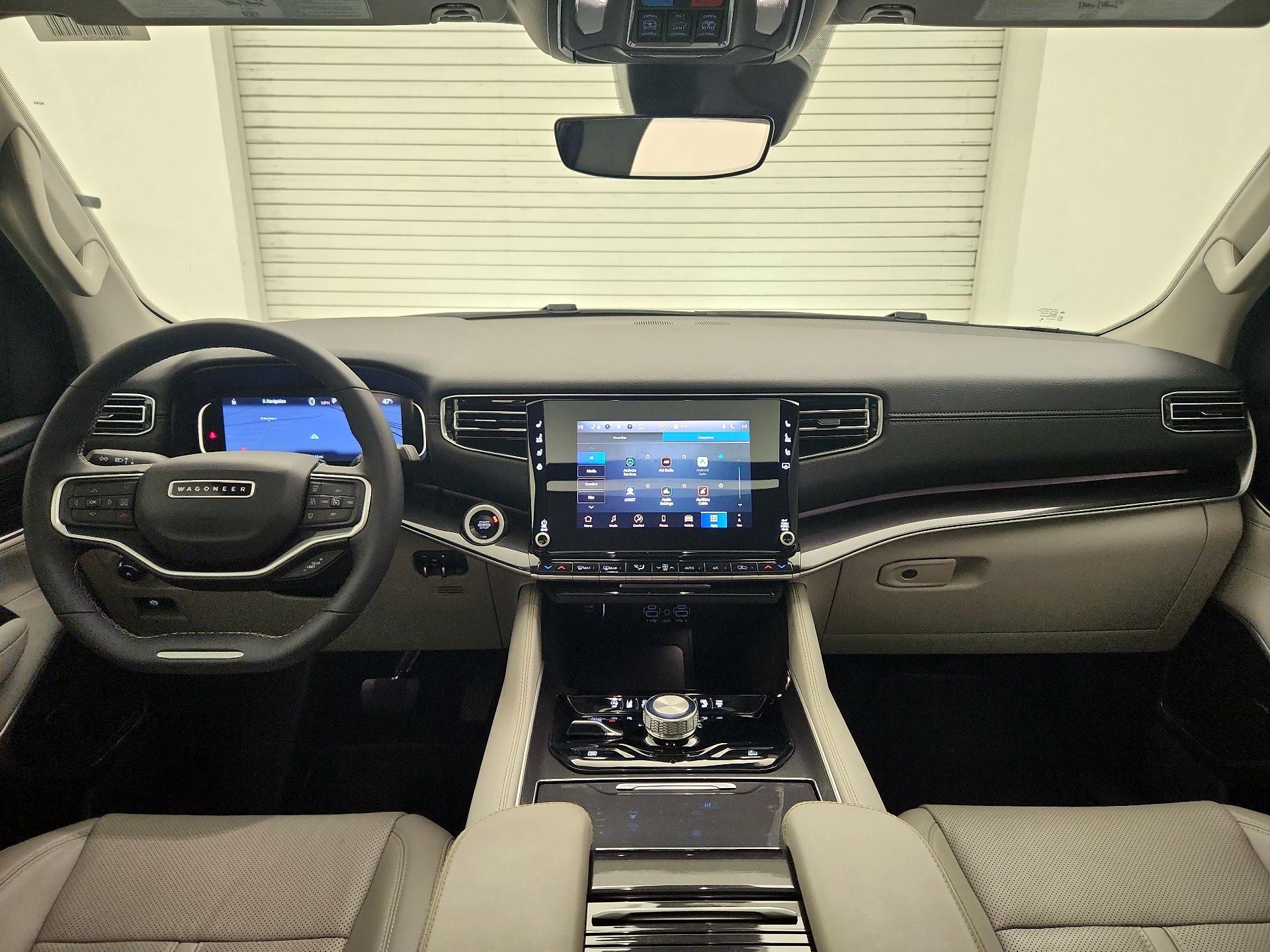 Thumbnail: 2024 Jeep Wagoneer - 9