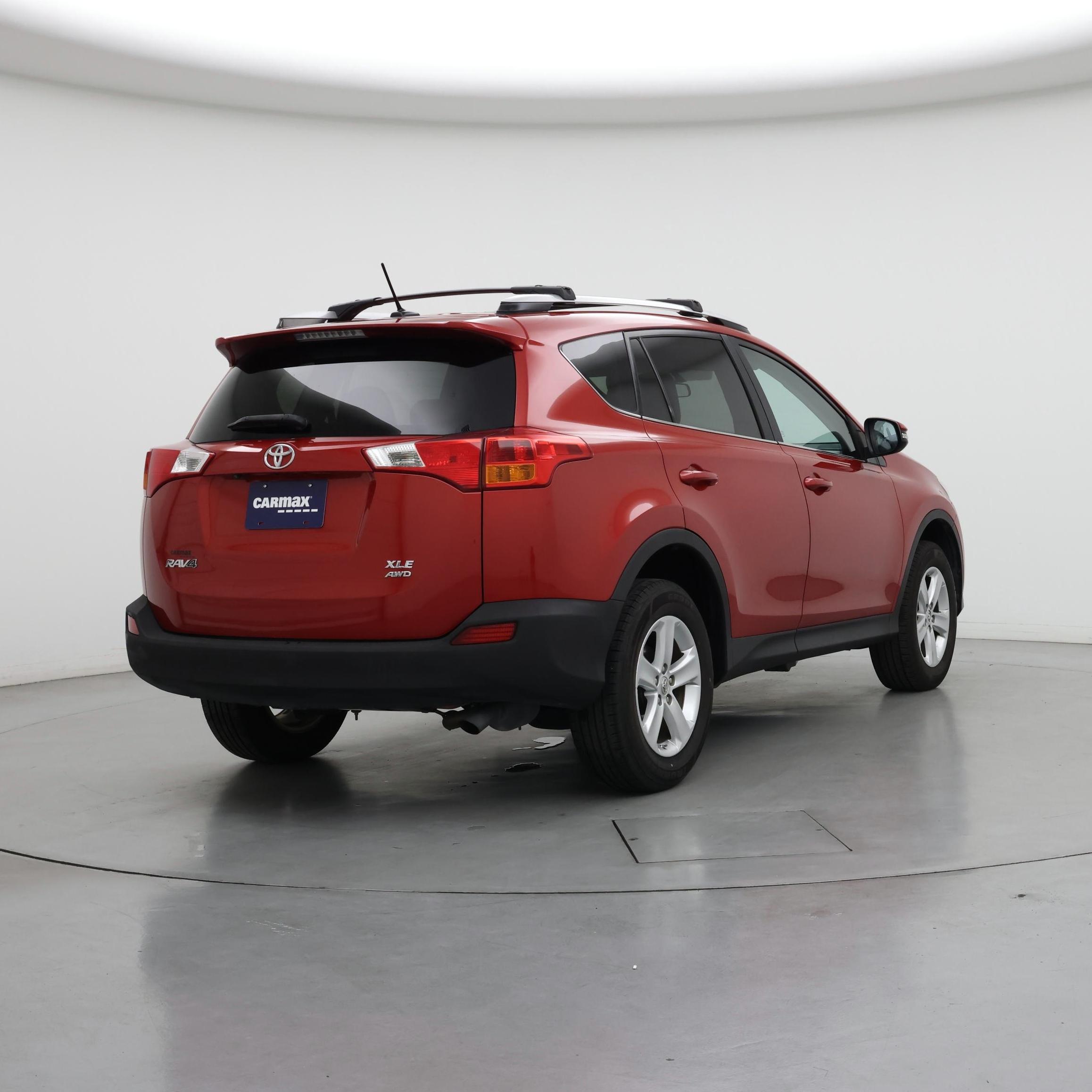 Thumbnail: 2014 Toyota RAV4 - 8