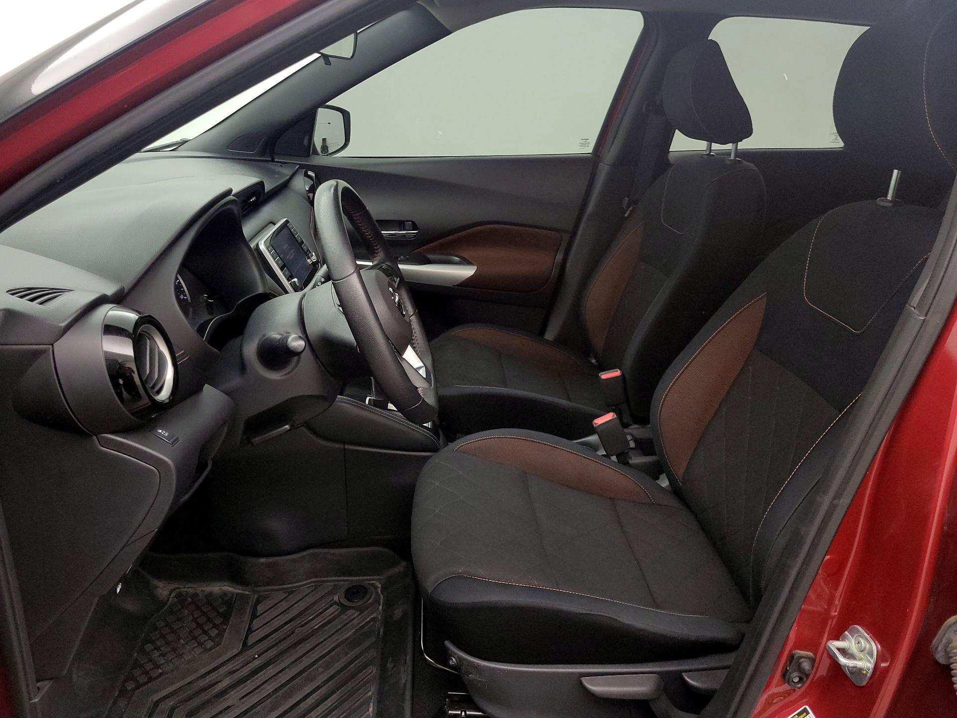 Thumbnail: 2018 Nissan Kicks - 11