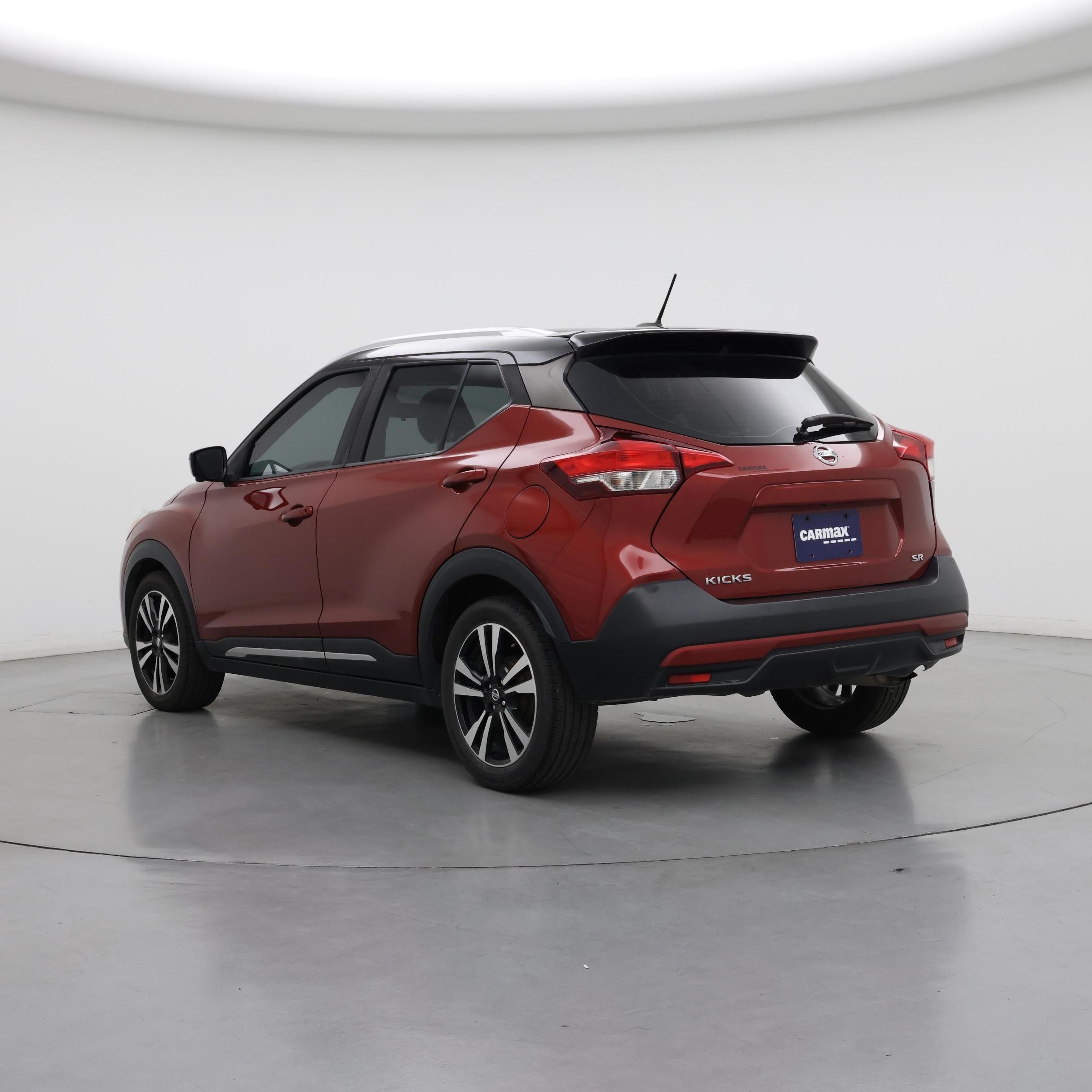 Thumbnail: 2018 Nissan Kicks - 2