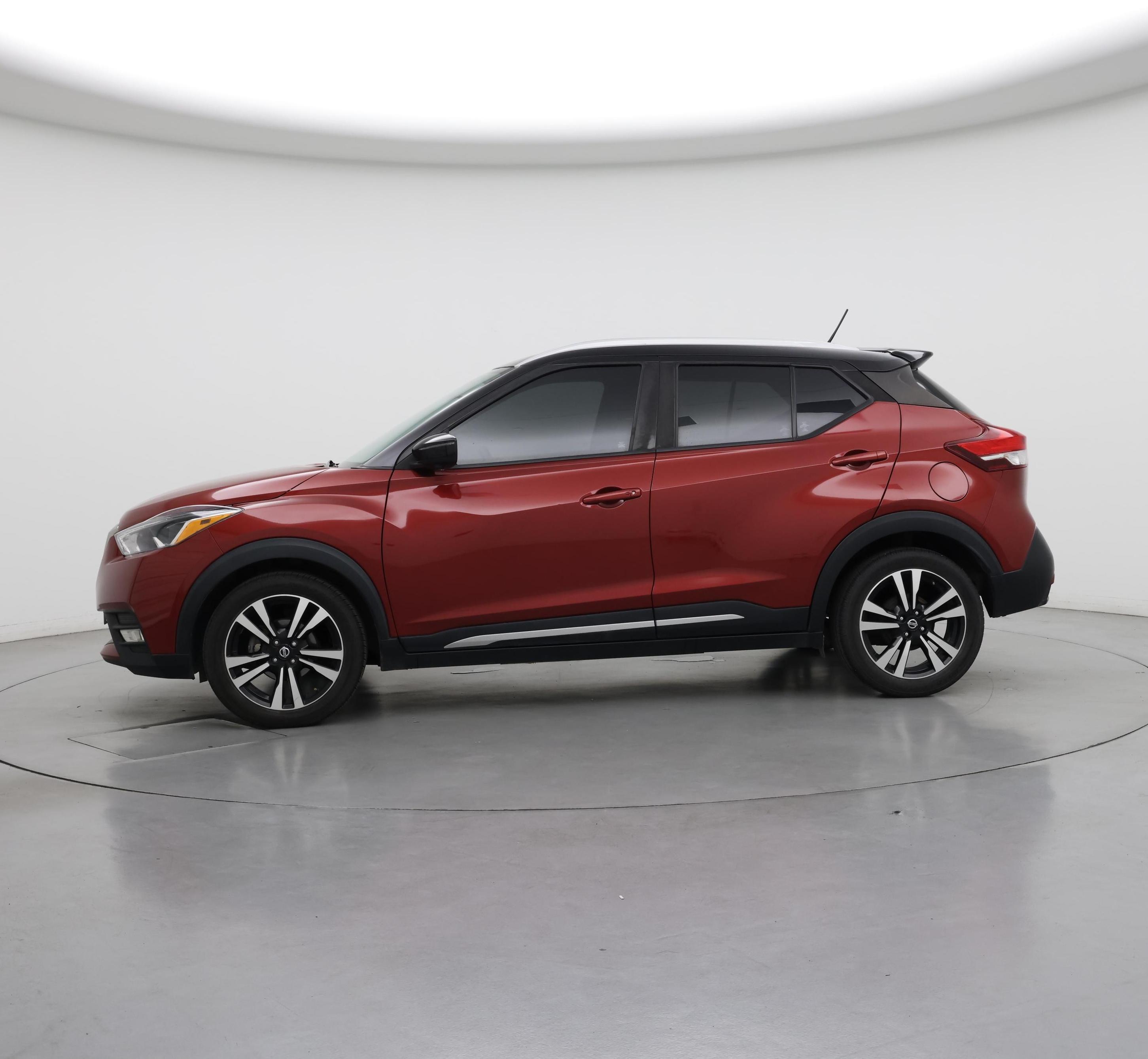 Thumbnail: 2018 Nissan Kicks - 3