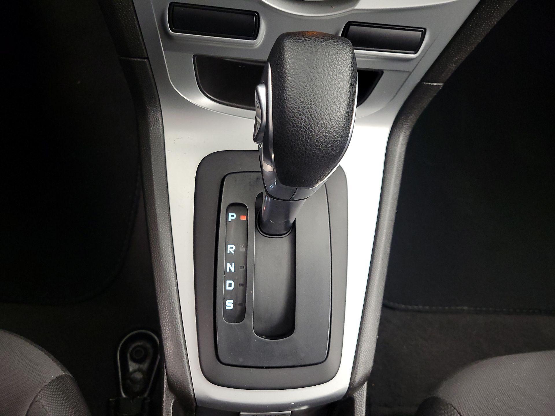 Thumbnail: 2019 Ford Fiesta - 17