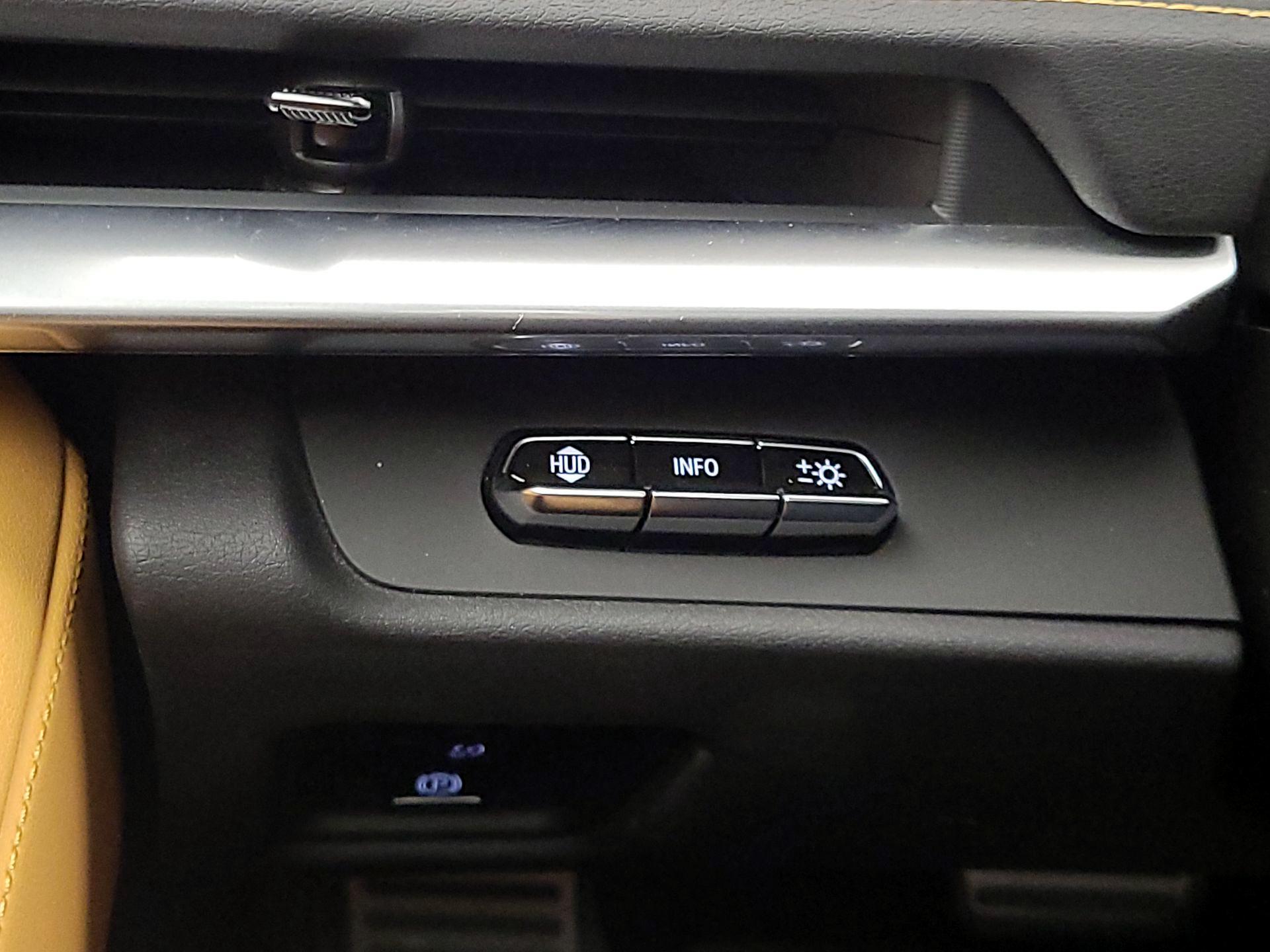 Thumbnail: 2021 Chevrolet Corvette - 13