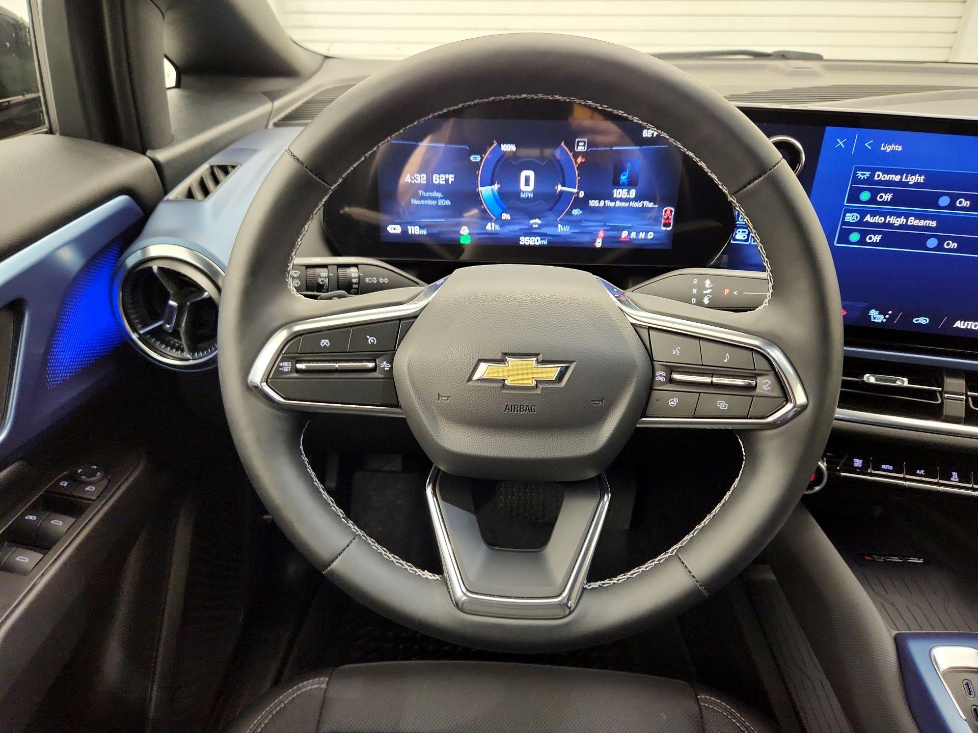 Thumbnail: 2025 Chevrolet Equinox - 10