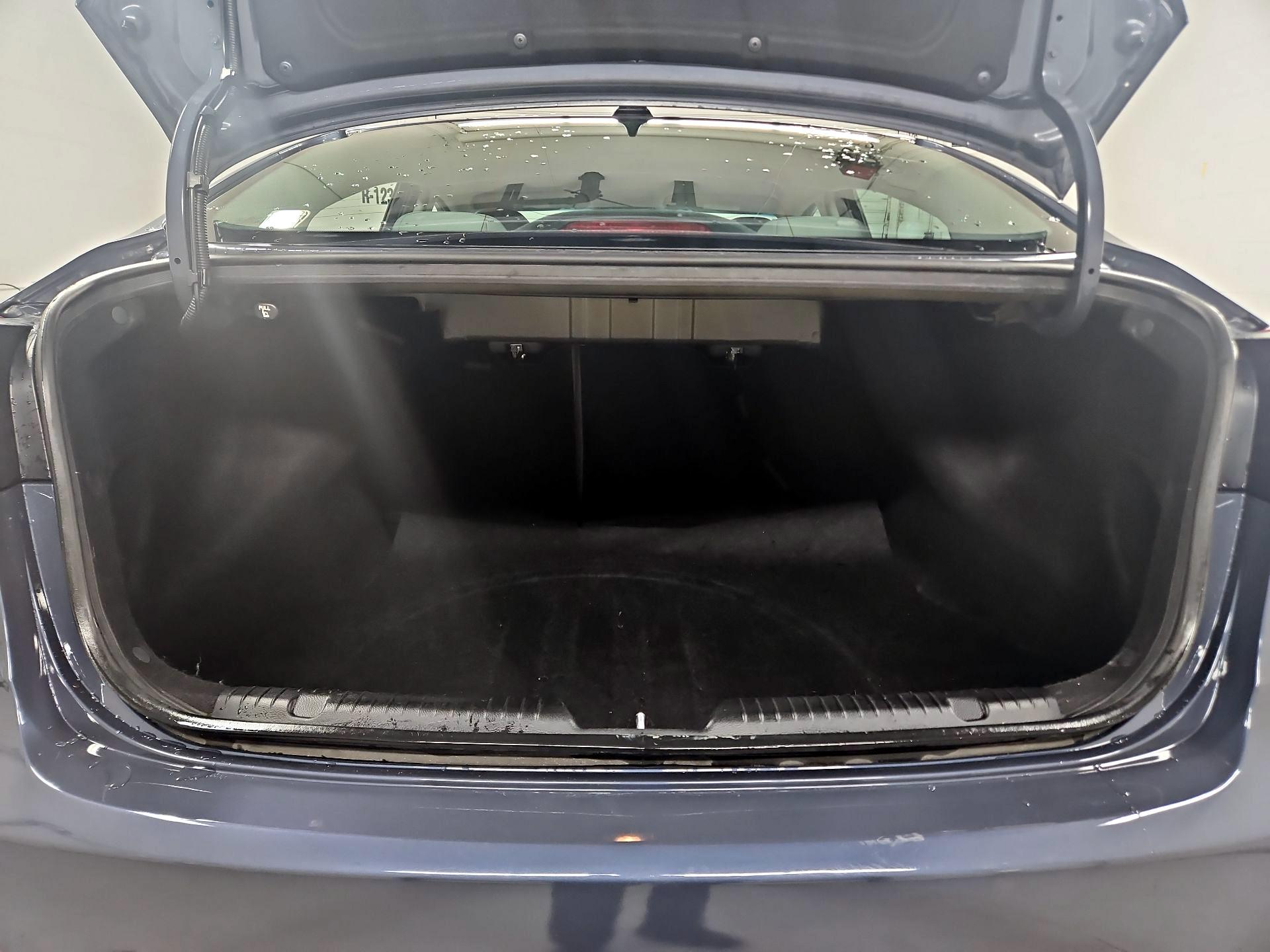 Thumbnail: 2016 Kia Forte - 19