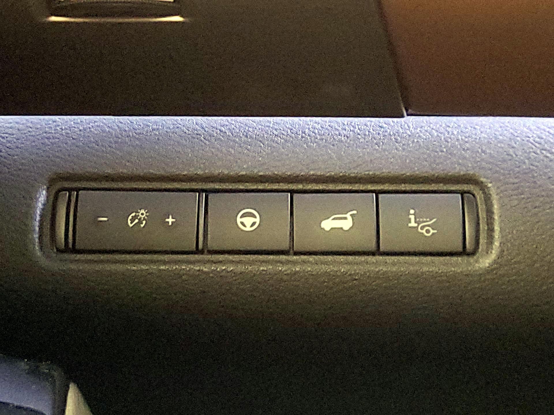 Thumbnail: 2023 Nissan Pathfinder - 13