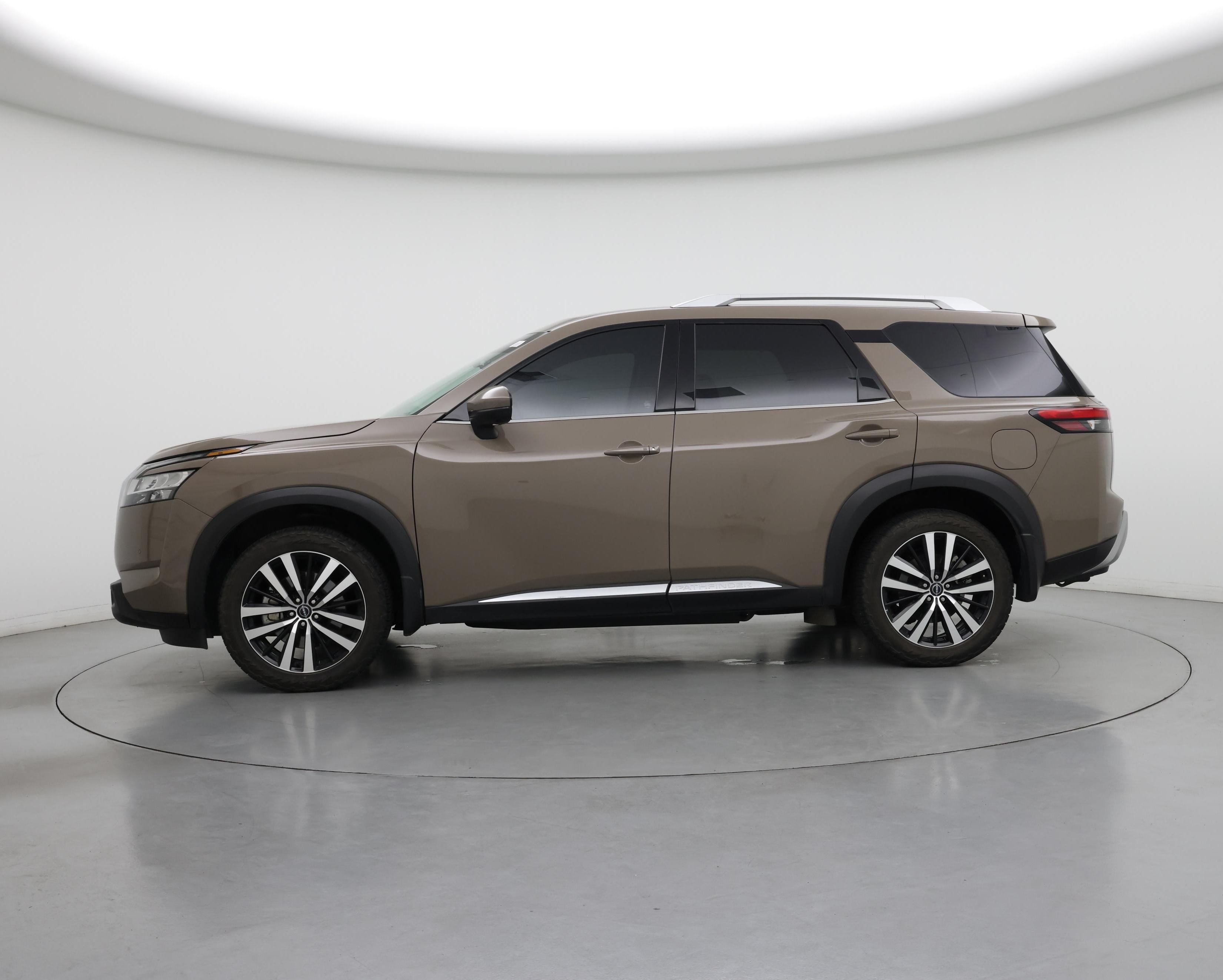 Thumbnail: 2023 Nissan Pathfinder - 3