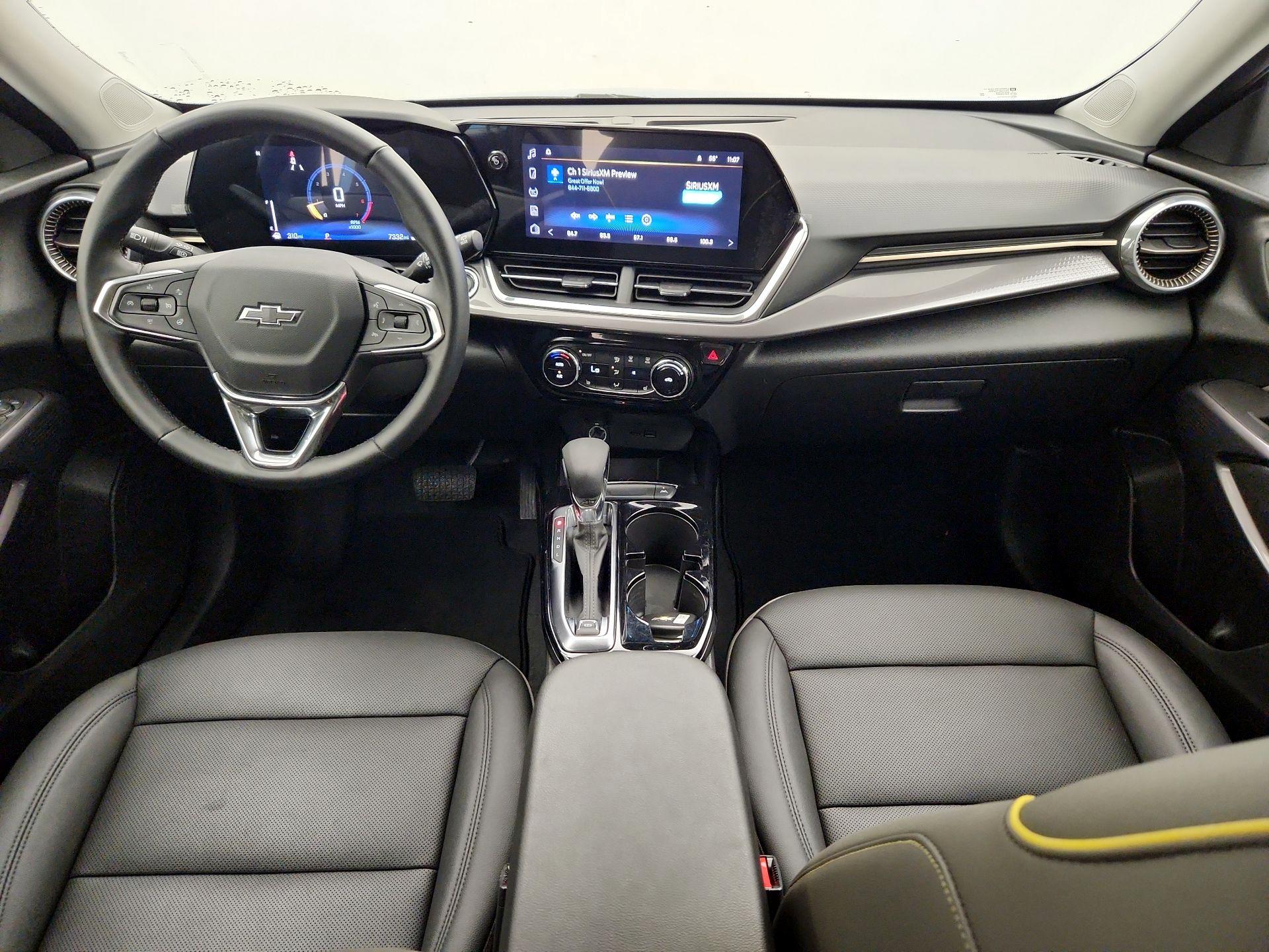 Thumbnail: 2025 Chevrolet Trax - 9