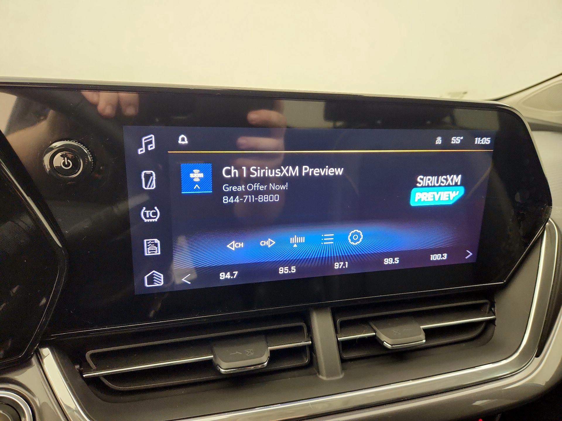 Thumbnail: 2025 Chevrolet Trax - 15