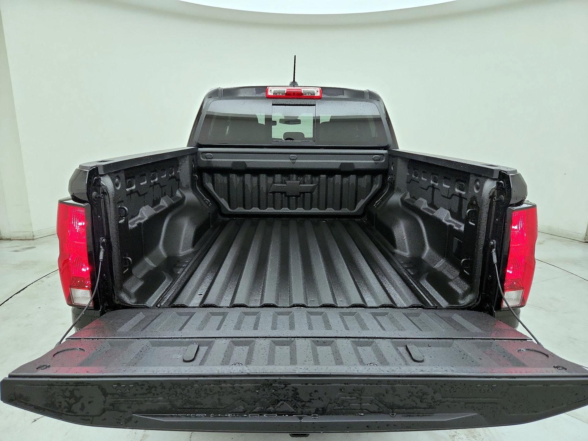 Thumbnail: 2025 Chevrolet Colorado - 20