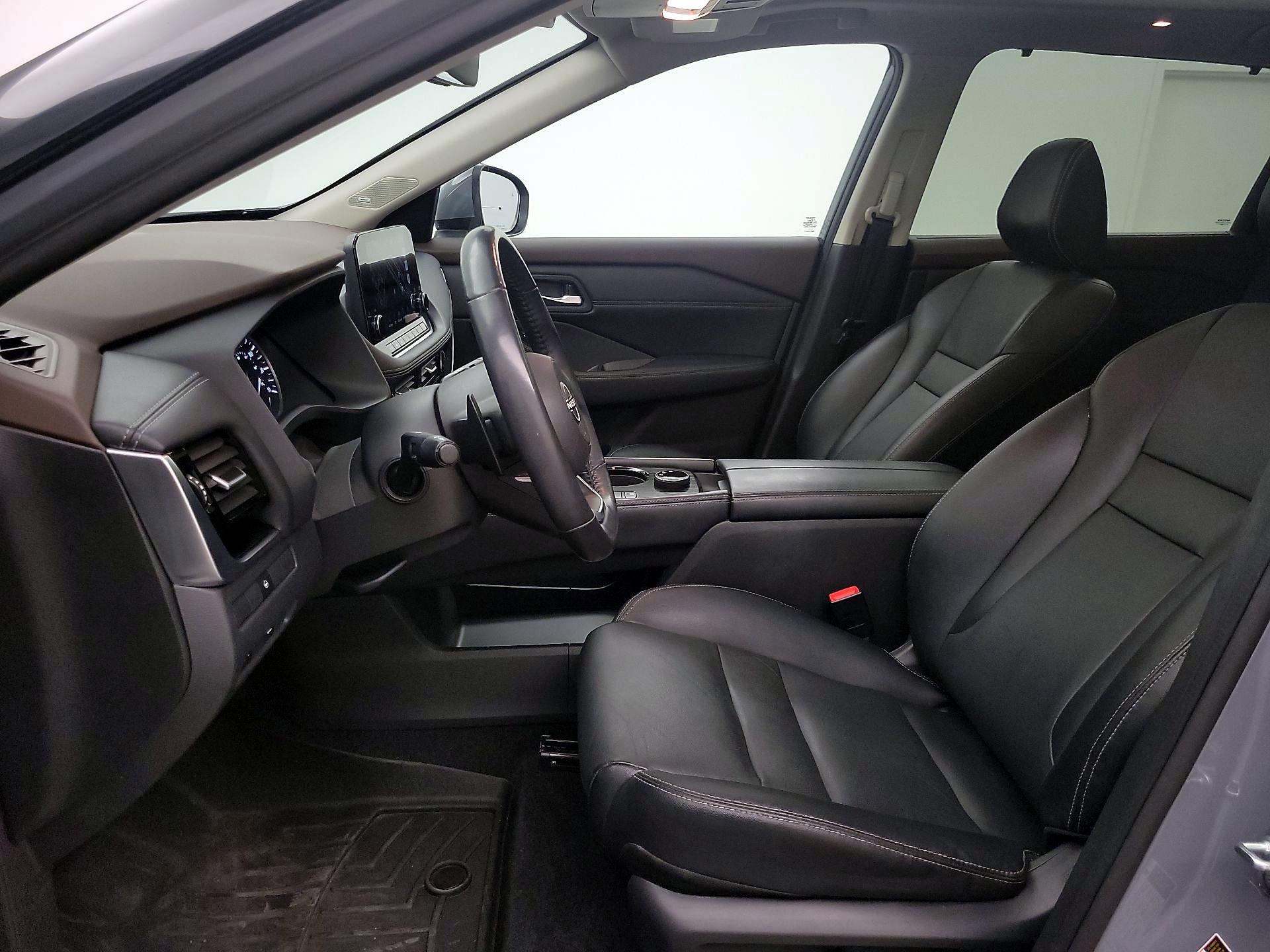 Thumbnail: 2022 Nissan Rogue - 11