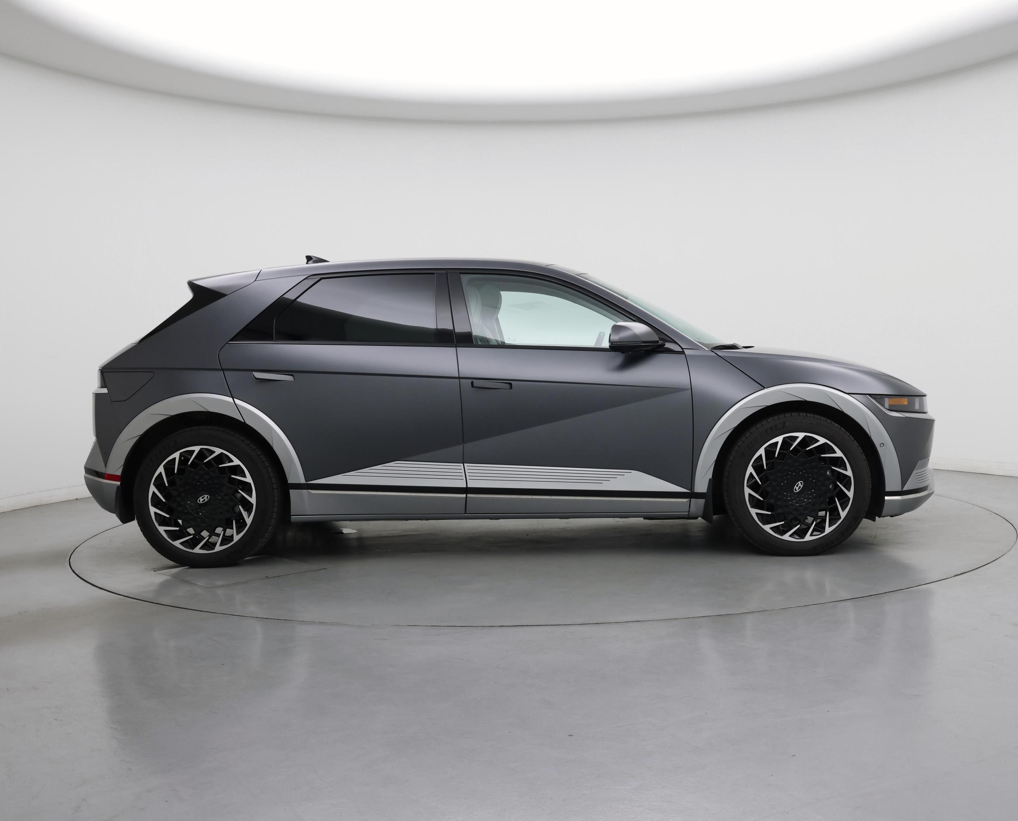 Thumbnail: 2023 Hyundai Ioniq 5 - 7