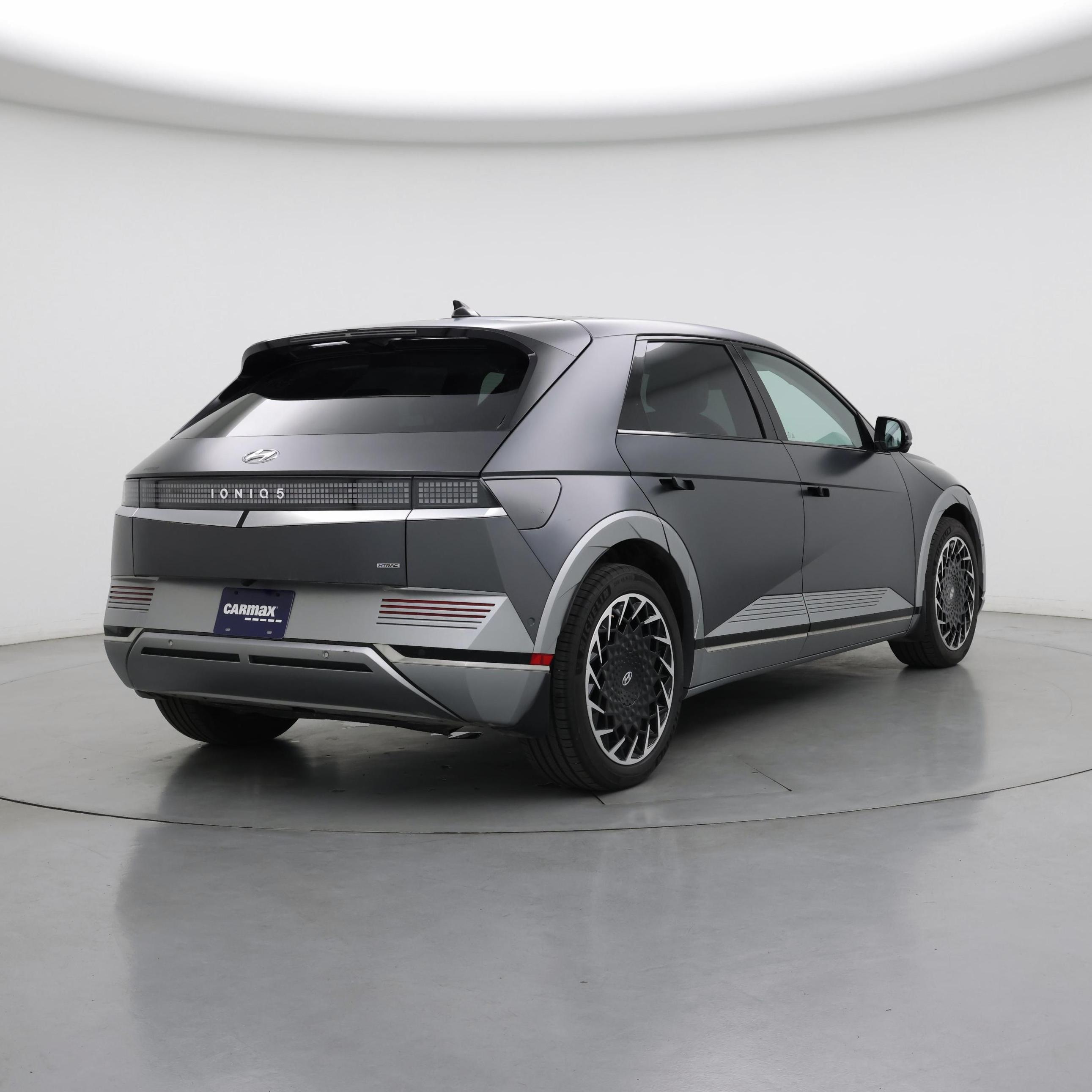 Thumbnail: 2023 Hyundai Ioniq 5 - 8