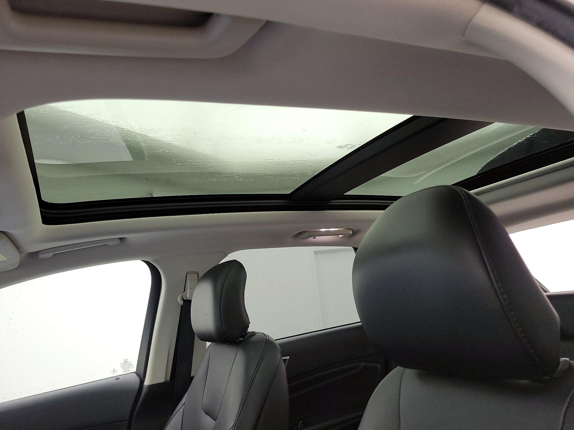 Thumbnail: 2016 Ford Edge - 20