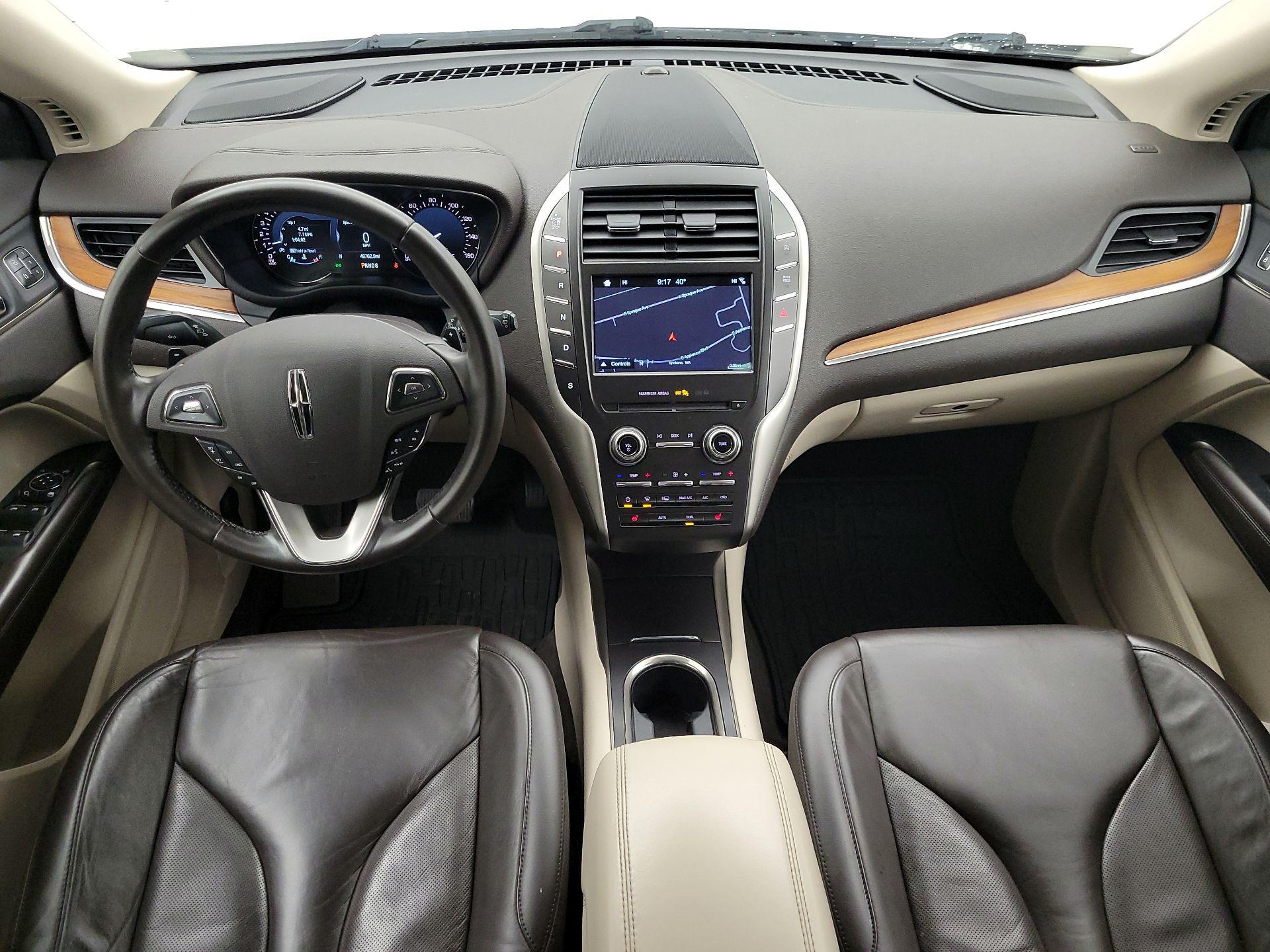 Thumbnail: 2017 Lincoln MKC - 9