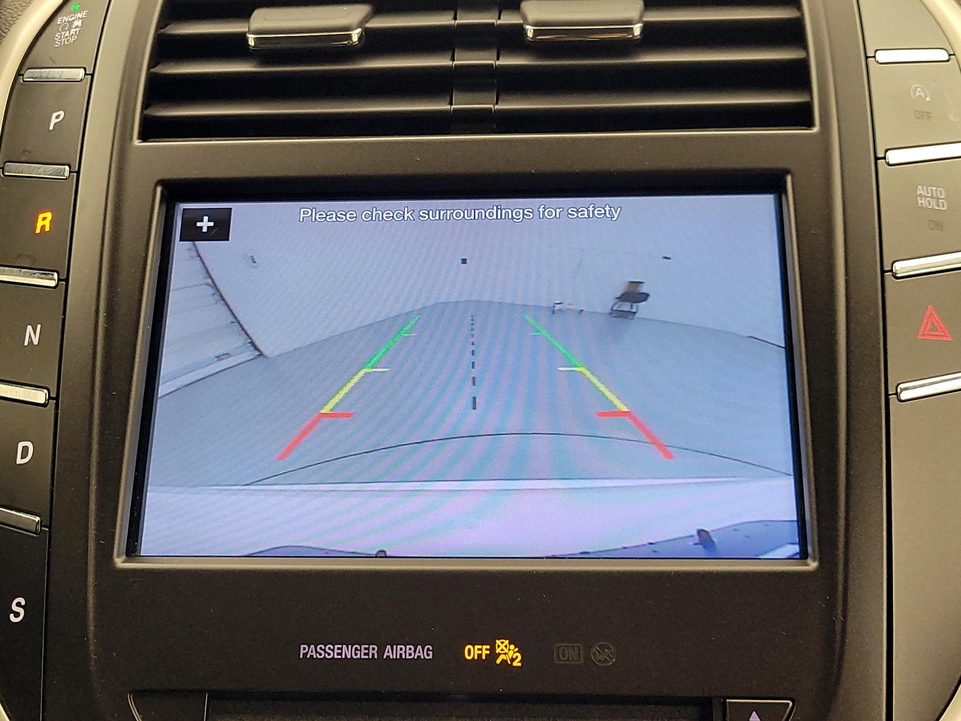 Thumbnail: 2017 Lincoln MKC - 15