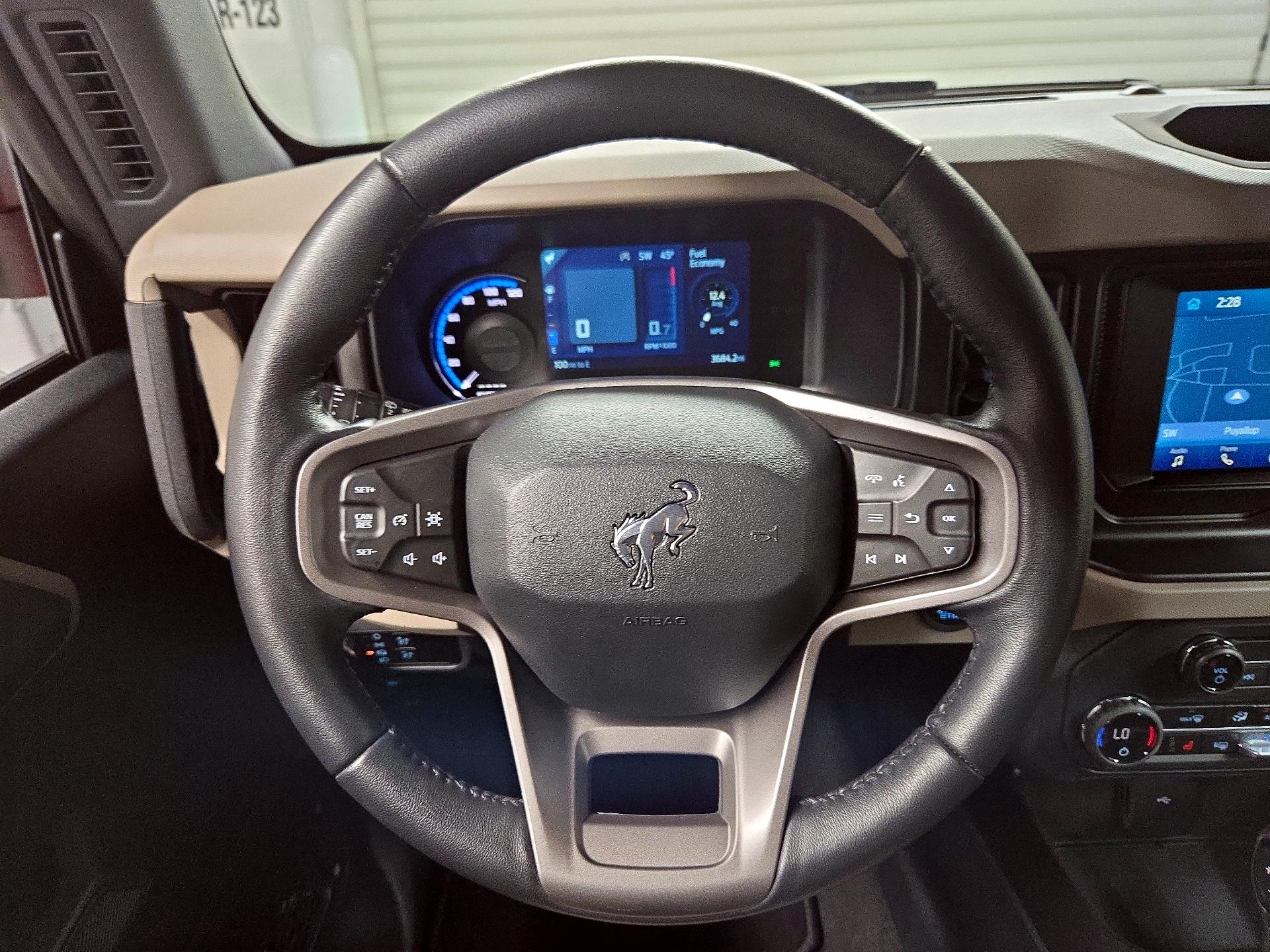 Thumbnail: 2023 Ford Bronco - 10