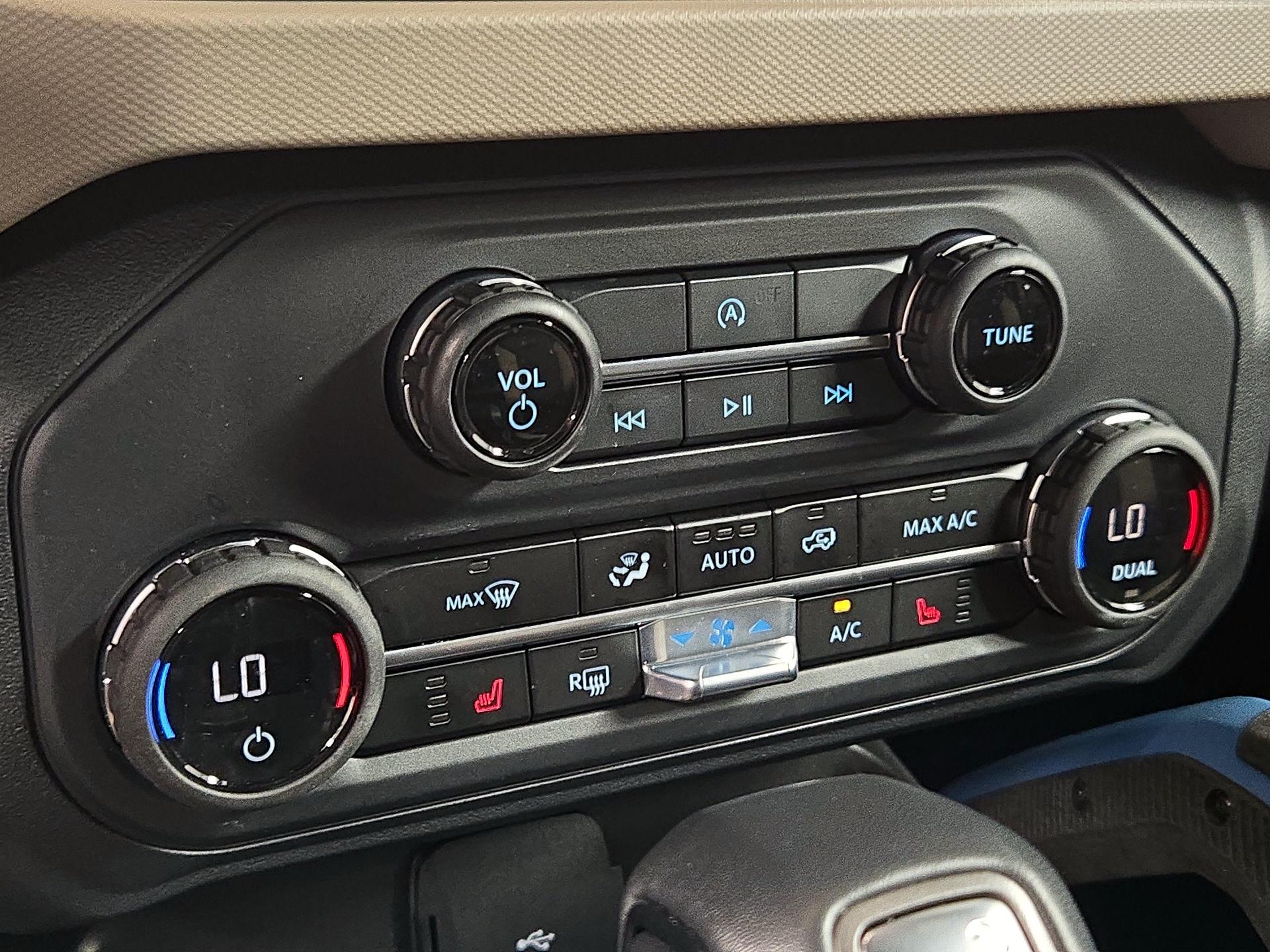 Thumbnail: 2023 Ford Bronco - 17