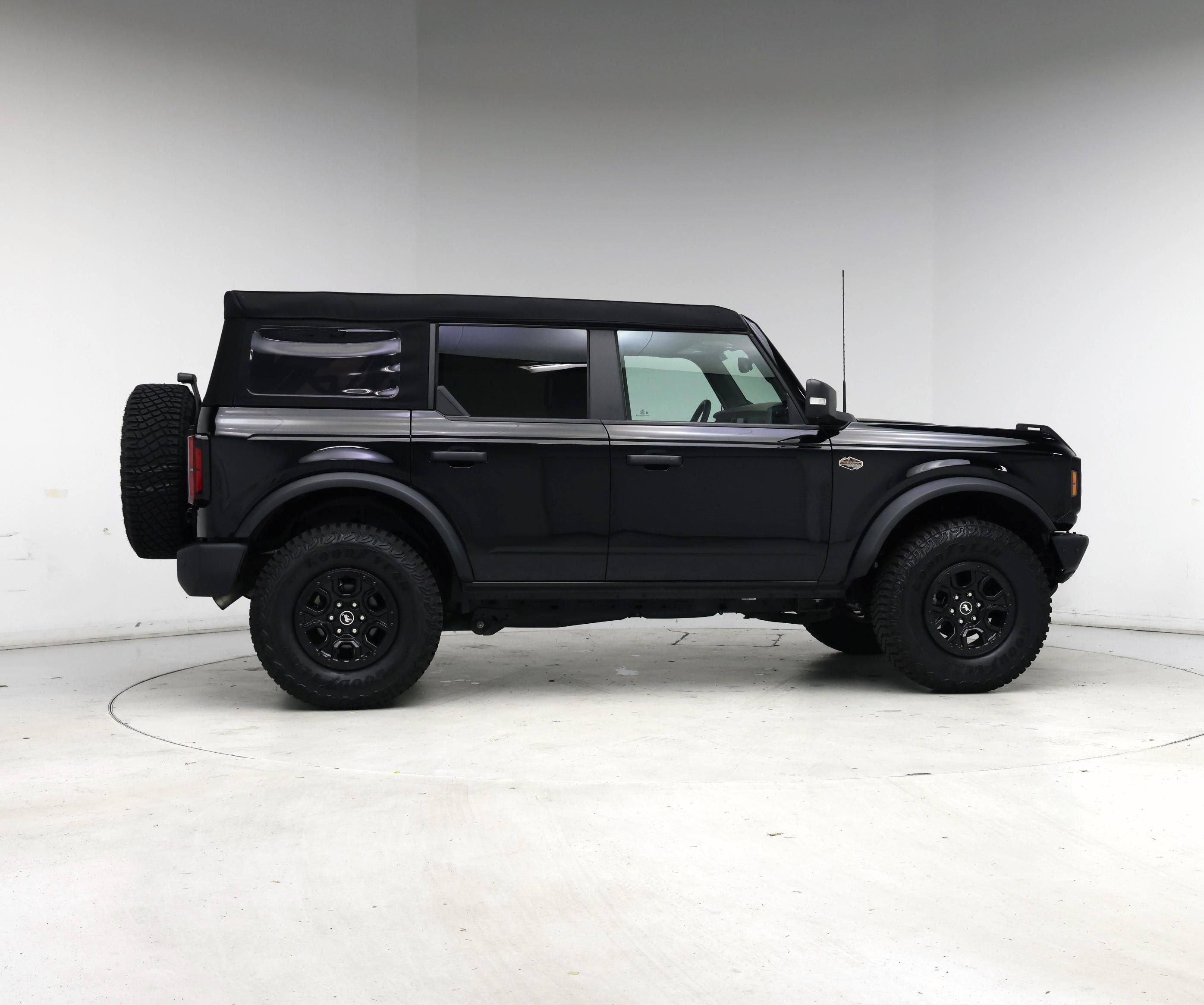 Thumbnail: 2024 Ford Bronco - 7