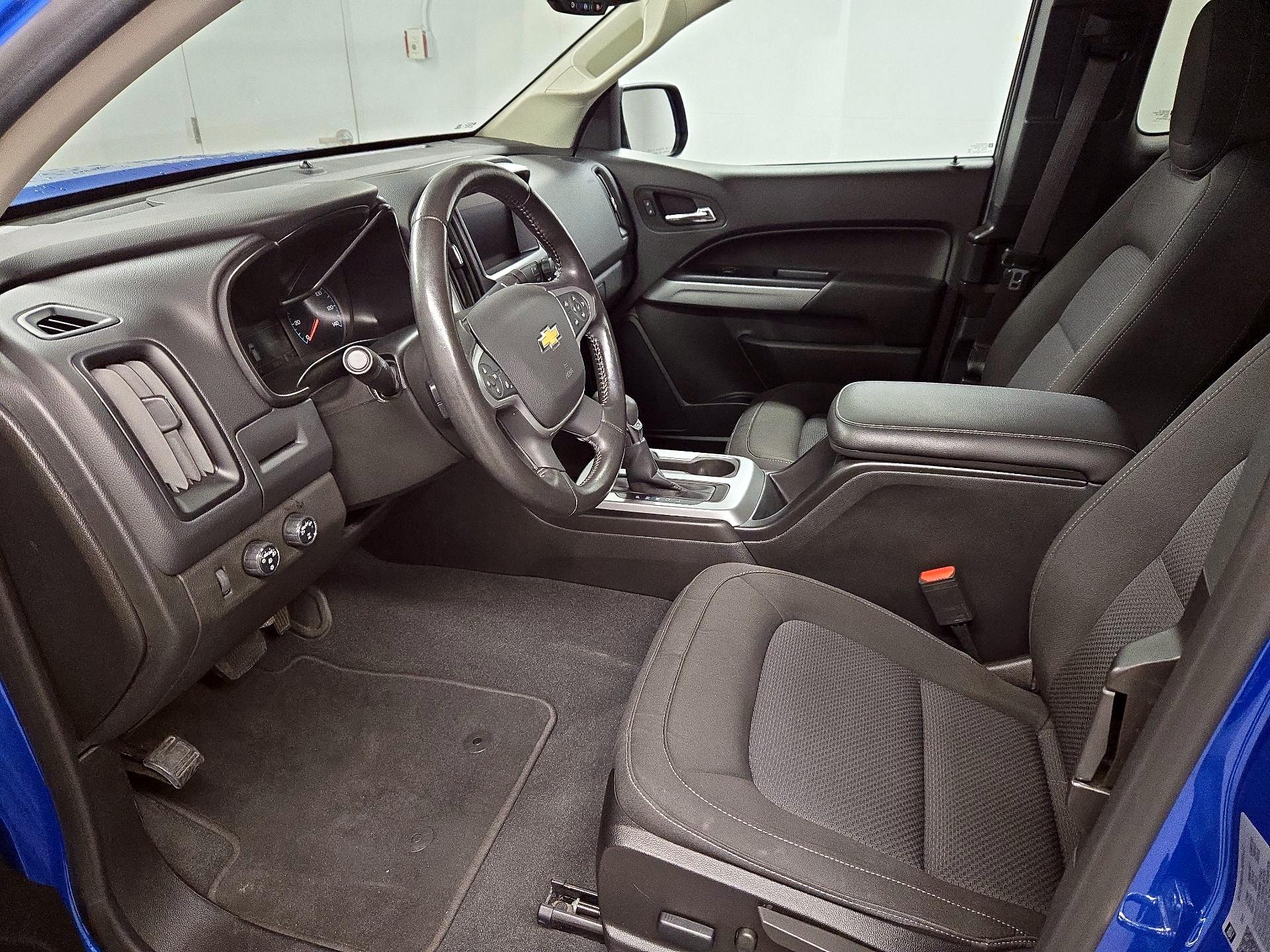 Thumbnail: 2022 Chevrolet Colorado - 11