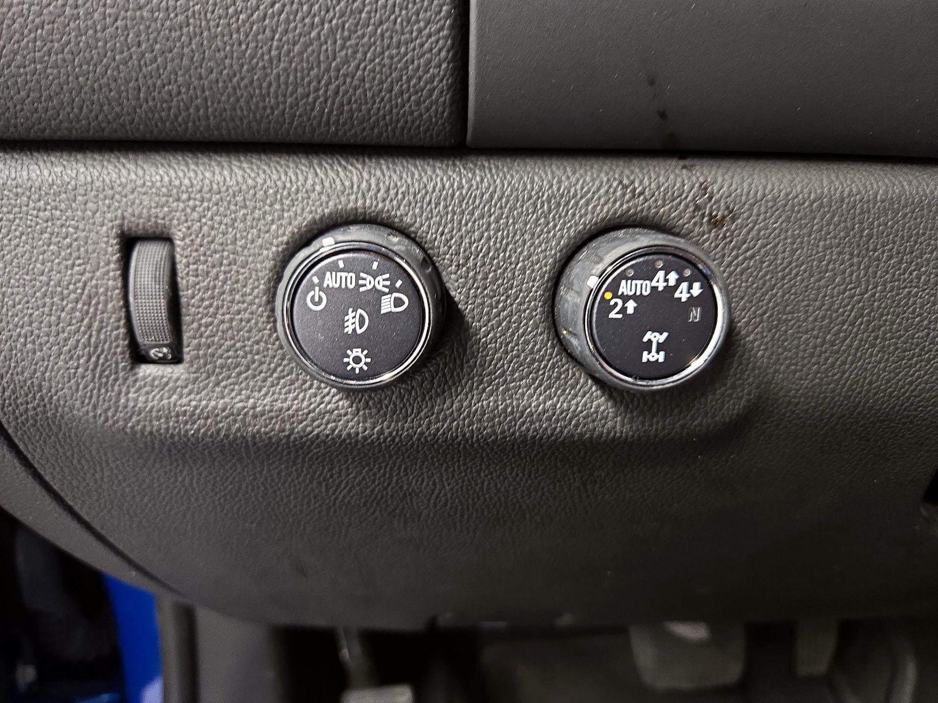 Thumbnail: 2022 Chevrolet Colorado - 13