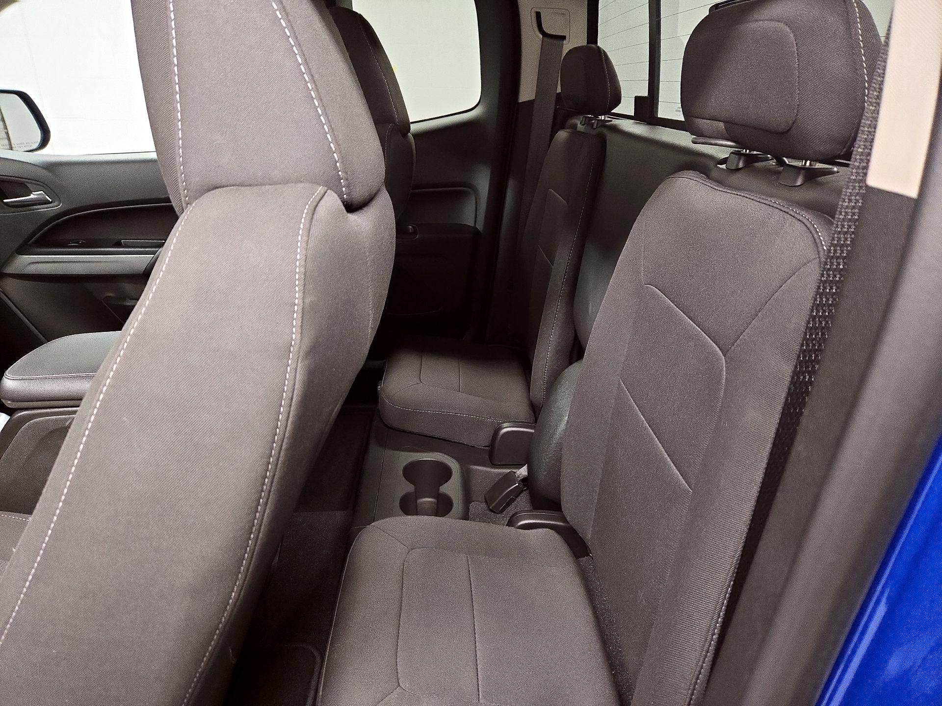 Thumbnail: 2022 Chevrolet Colorado - 19