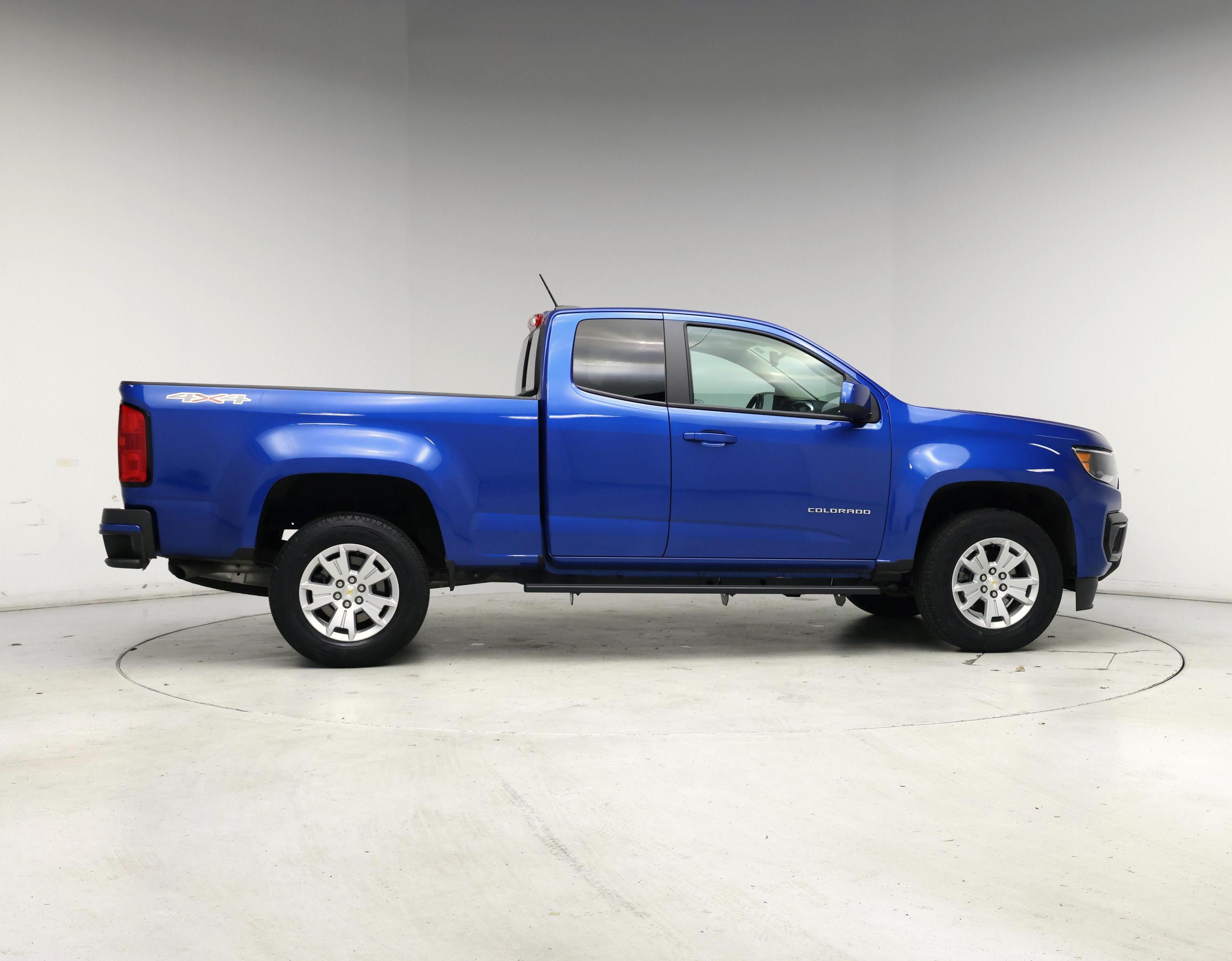 Thumbnail: 2022 Chevrolet Colorado - 7