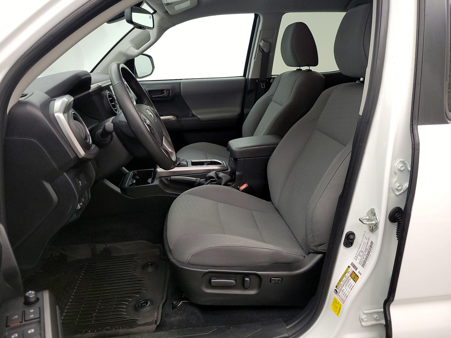 Thumbnail: 2023 Toyota Tacoma - 11