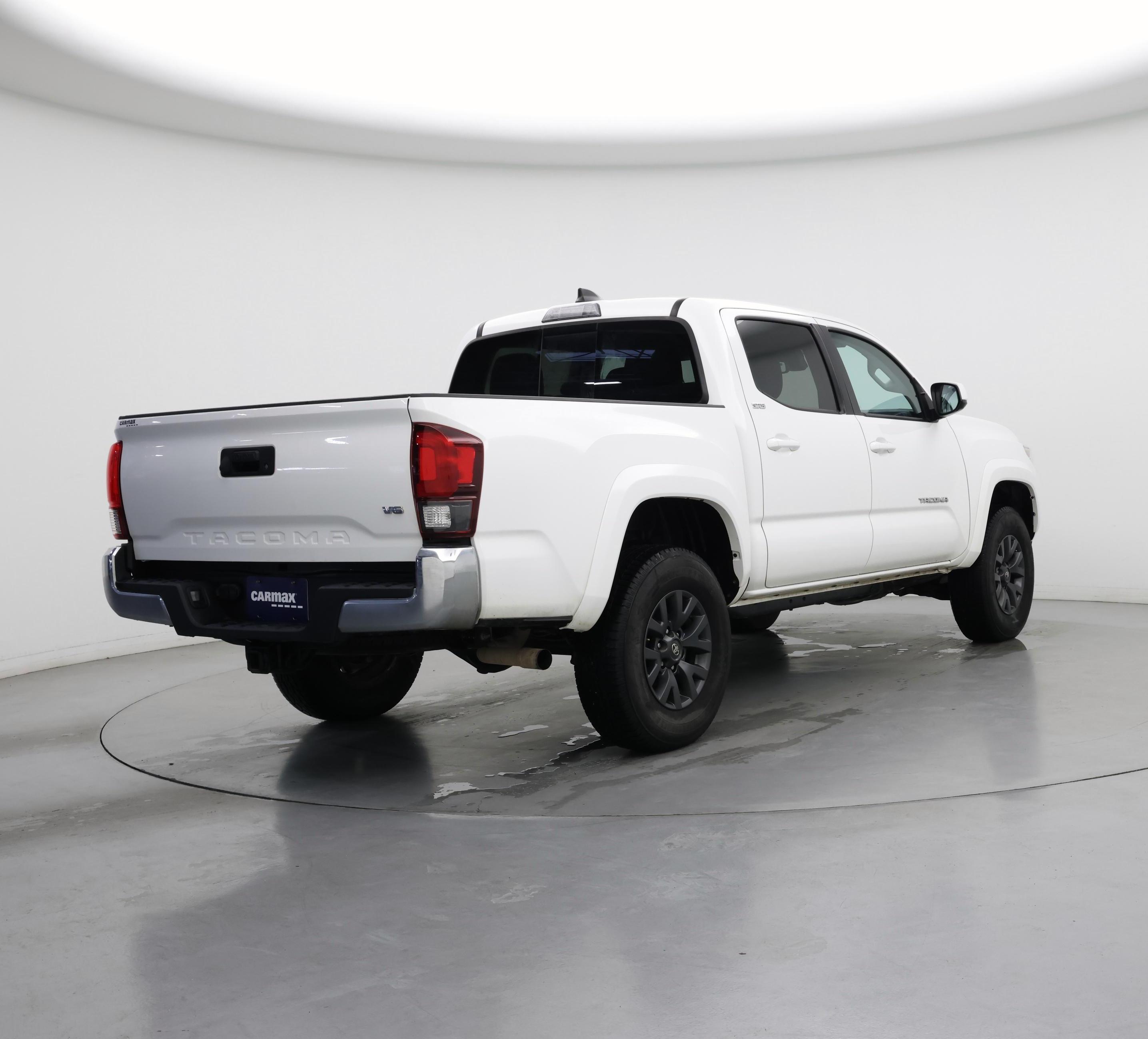 Thumbnail: 2023 Toyota Tacoma - 8