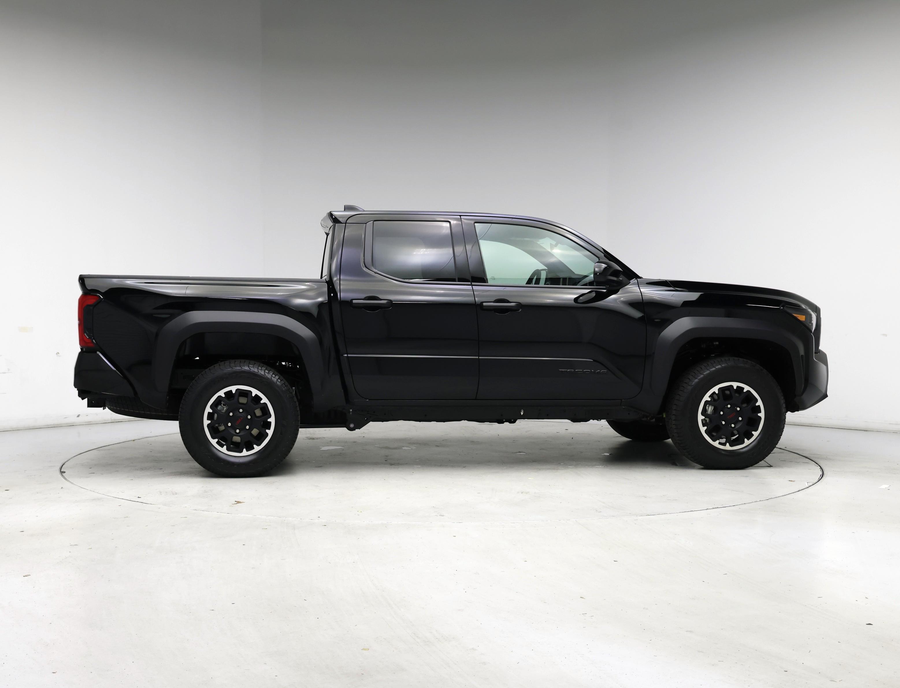 Thumbnail: 2025 Toyota Tacoma - 7