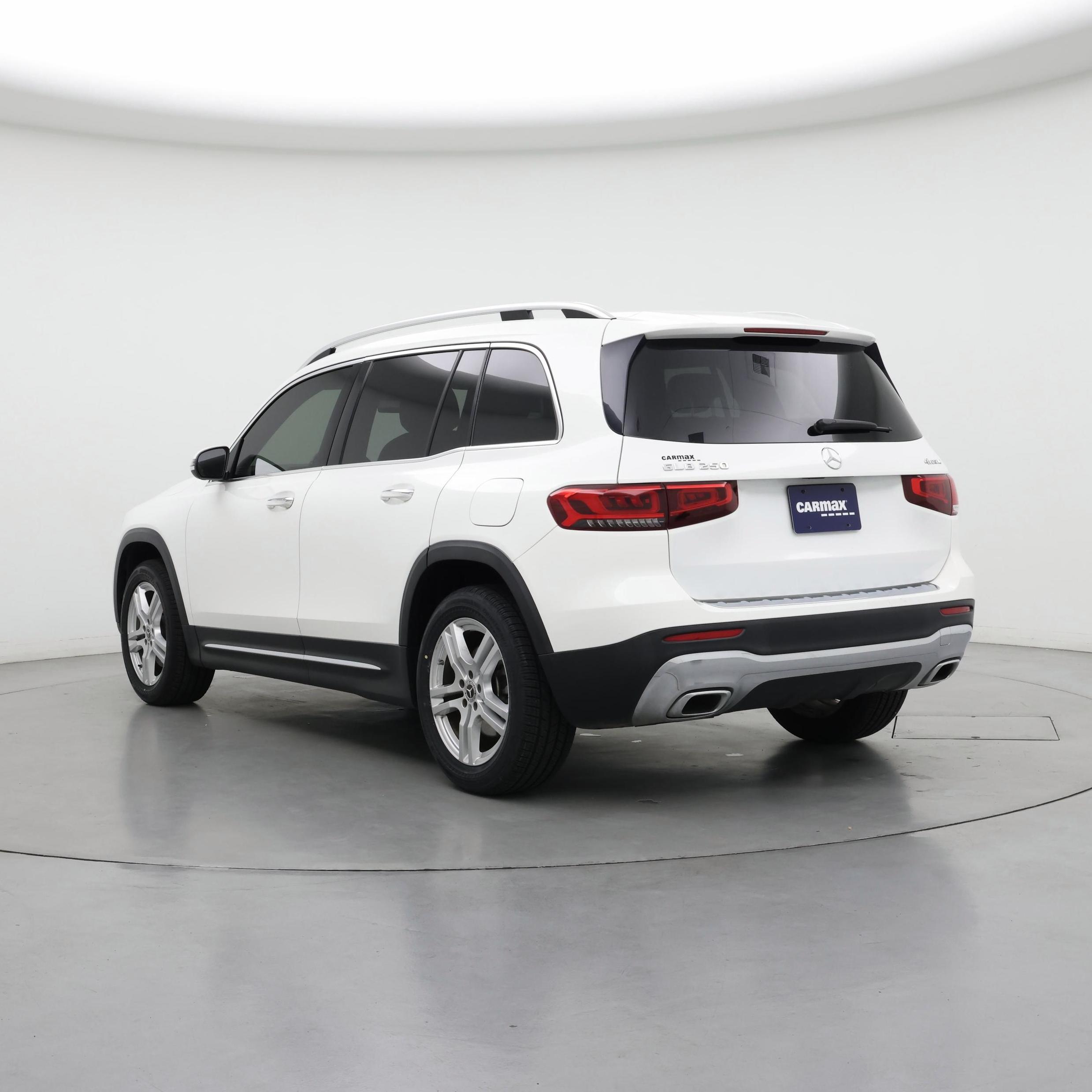 Thumbnail: 2020 Mercedes-Benz GLB - 2