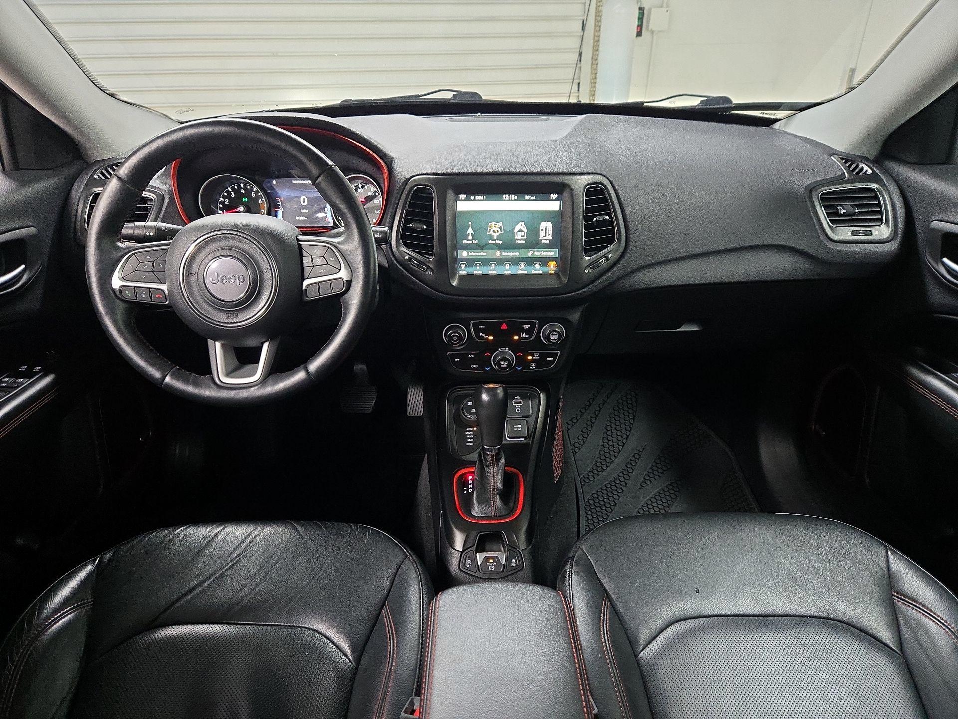 Thumbnail: 2017 Jeep Compass - 9