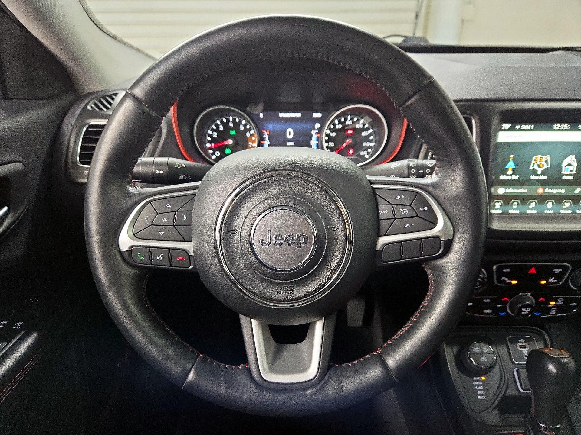 Thumbnail: 2017 Jeep Compass - 10