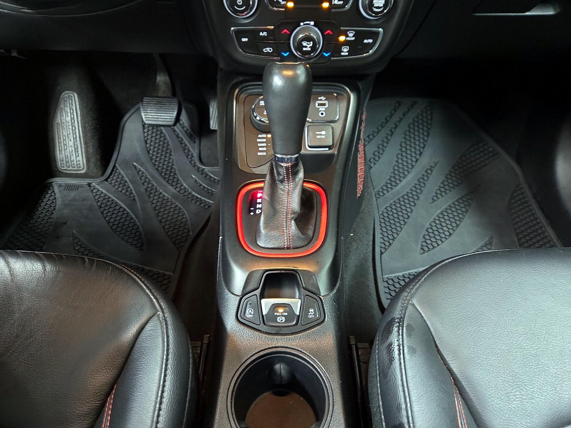 Thumbnail: 2017 Jeep Compass - 18