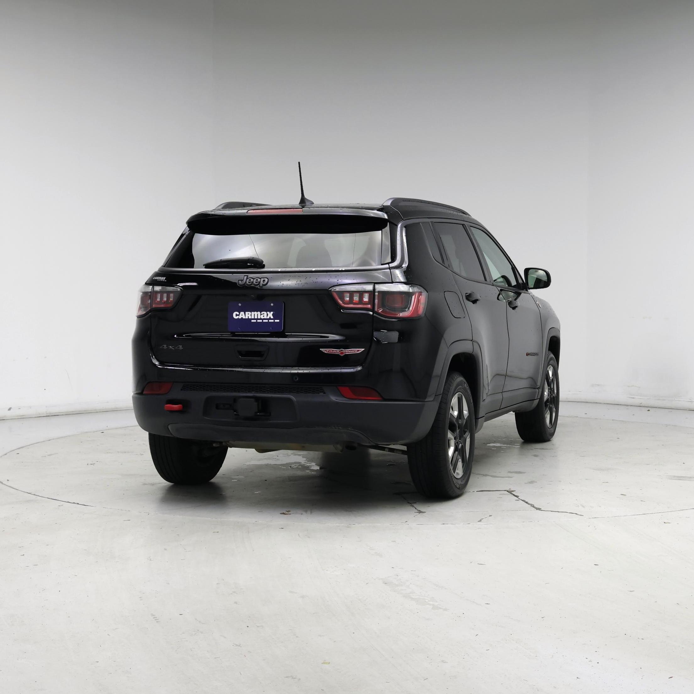 Thumbnail: 2017 Jeep Compass - 8