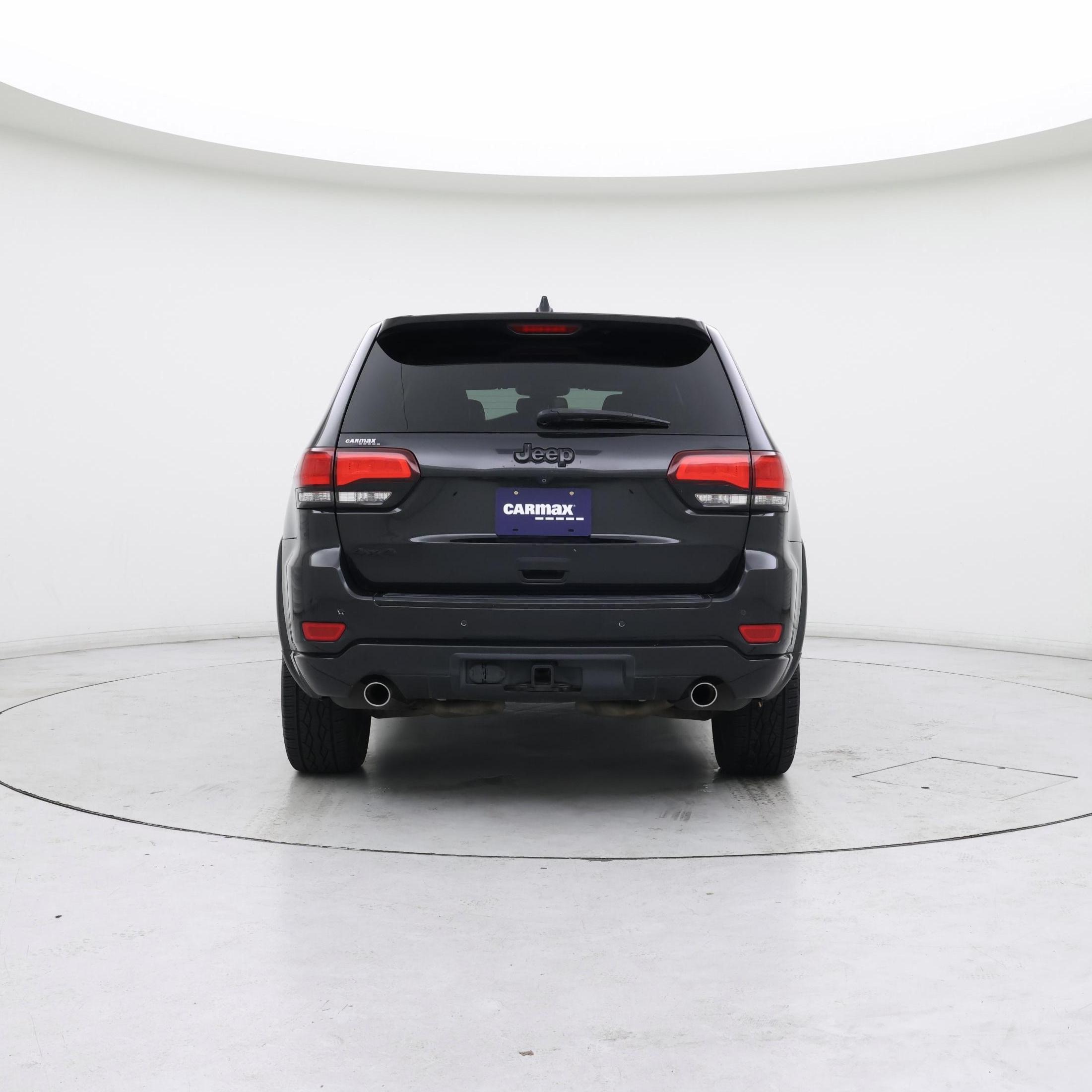 Thumbnail: 2015 Jeep Grand Cherokee - 6