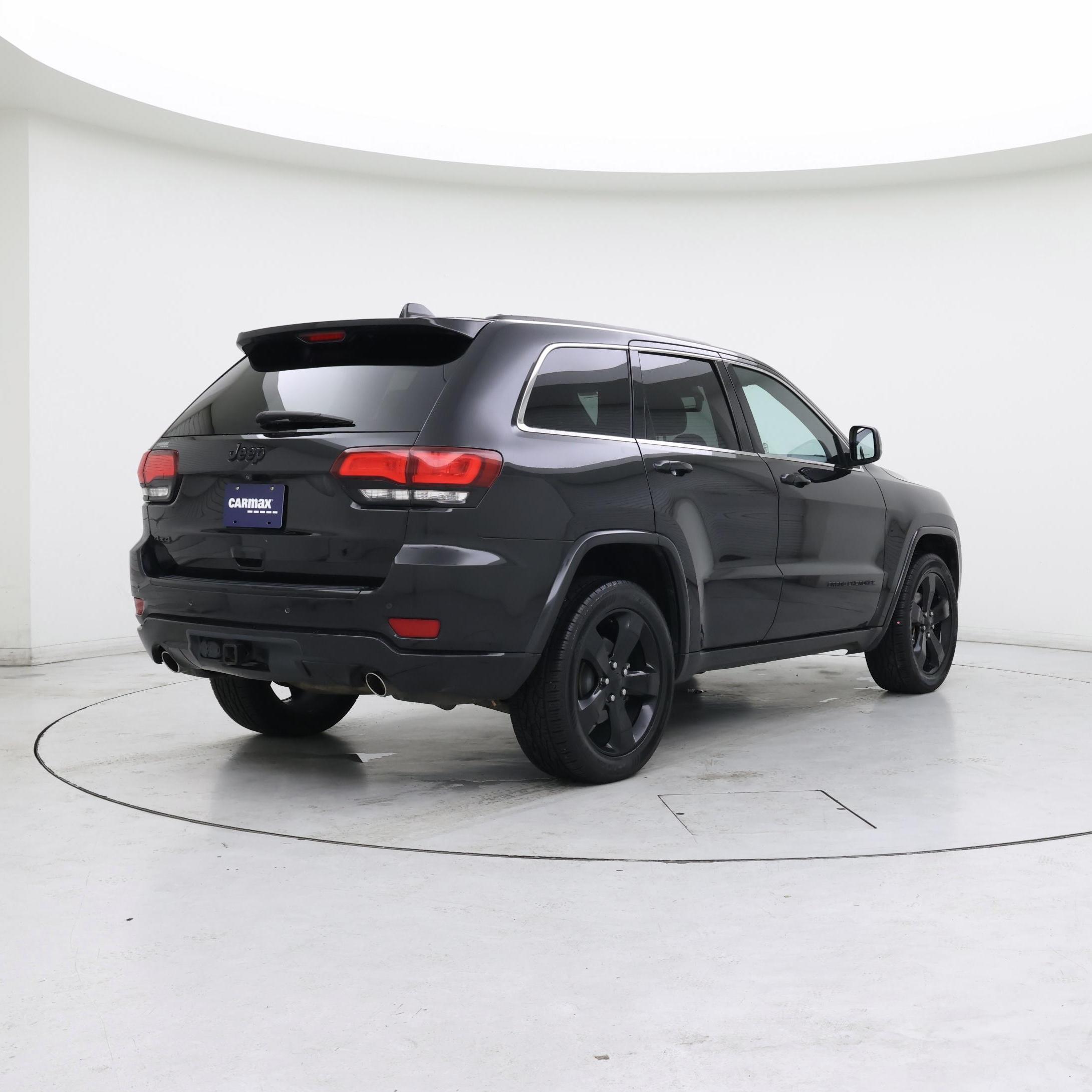 Thumbnail: 2015 Jeep Grand Cherokee - 8