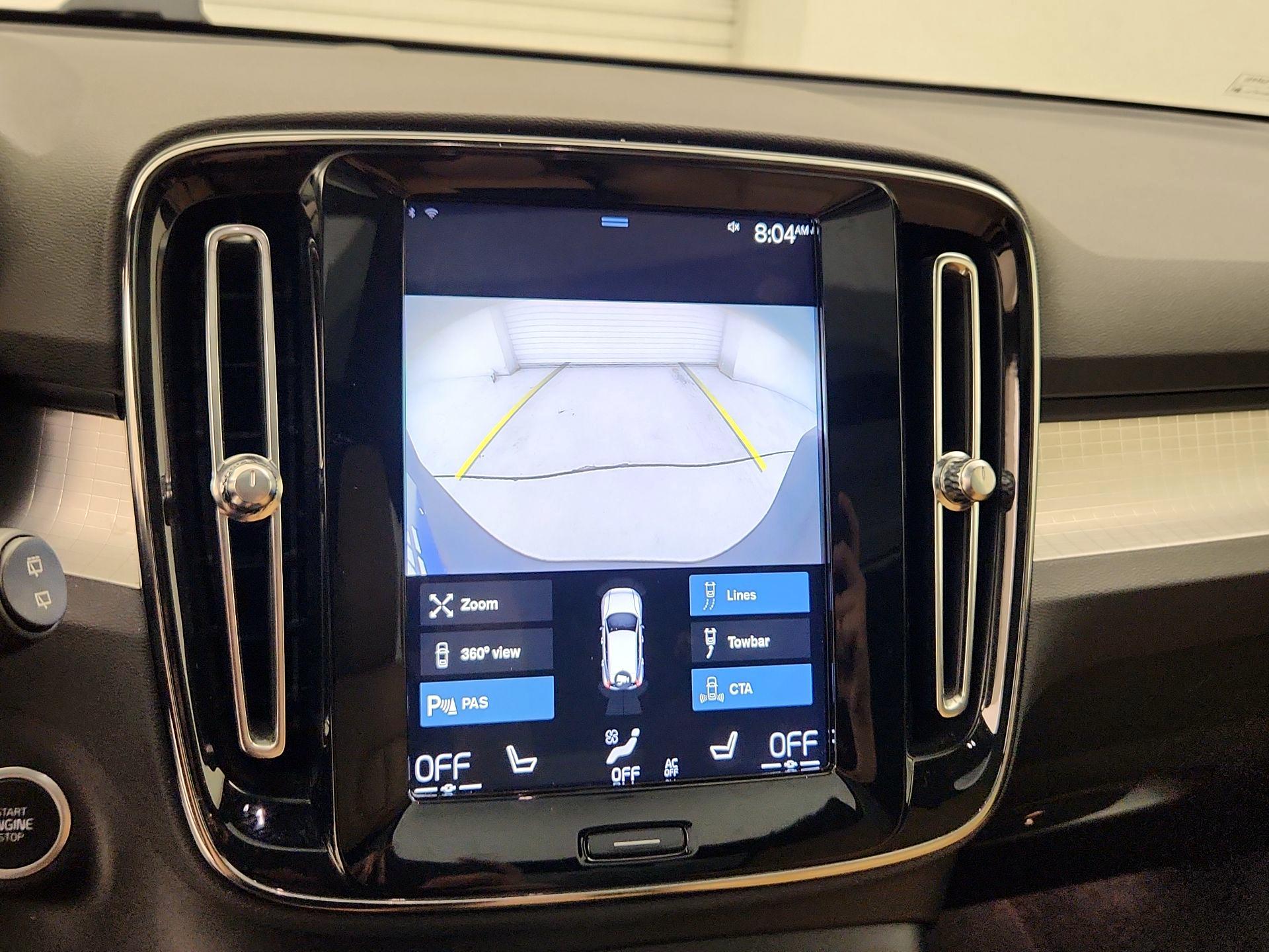 Thumbnail: 2020 Volvo XC40 - 14