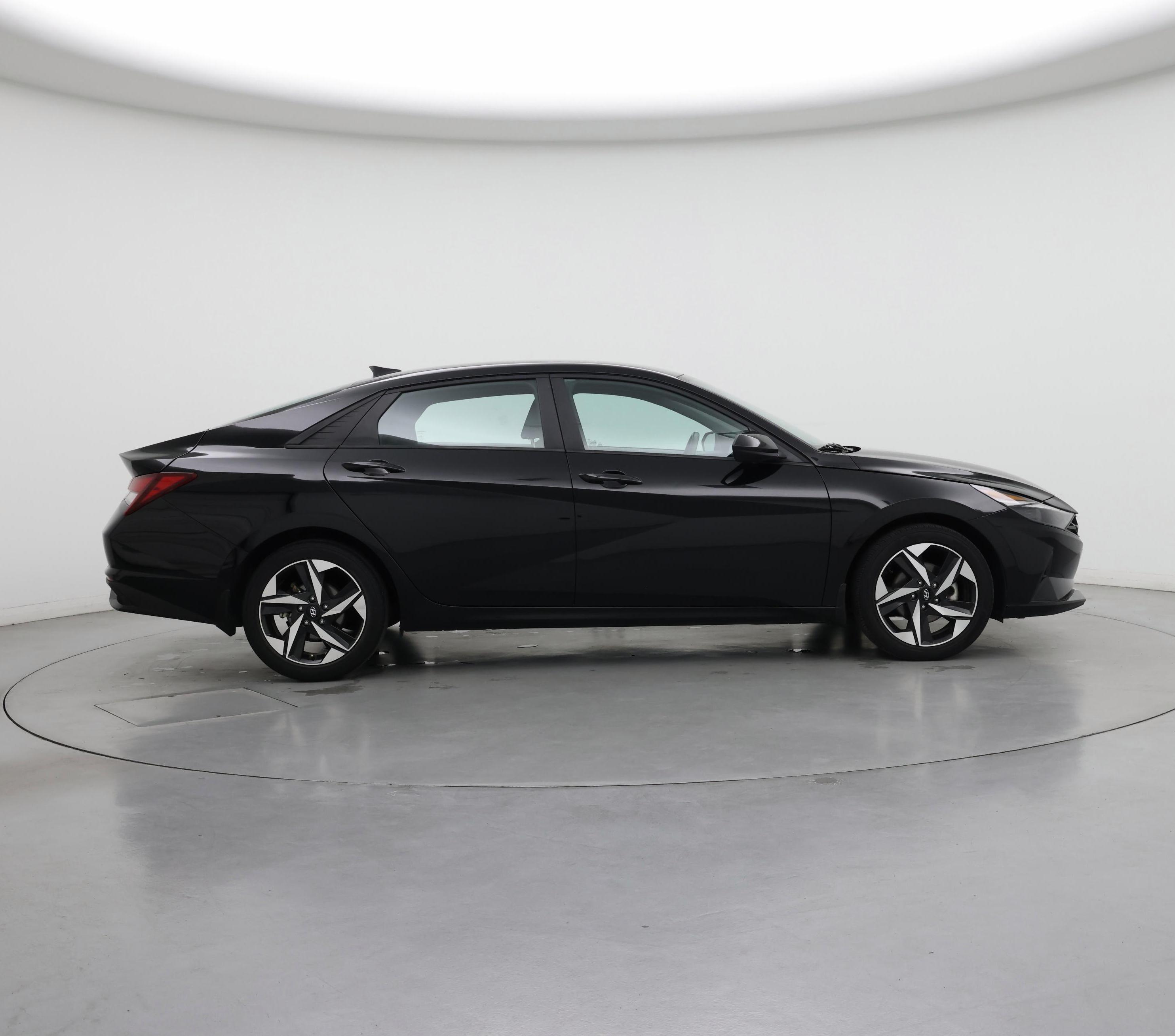 Thumbnail: 2023 Hyundai Elantra - 7