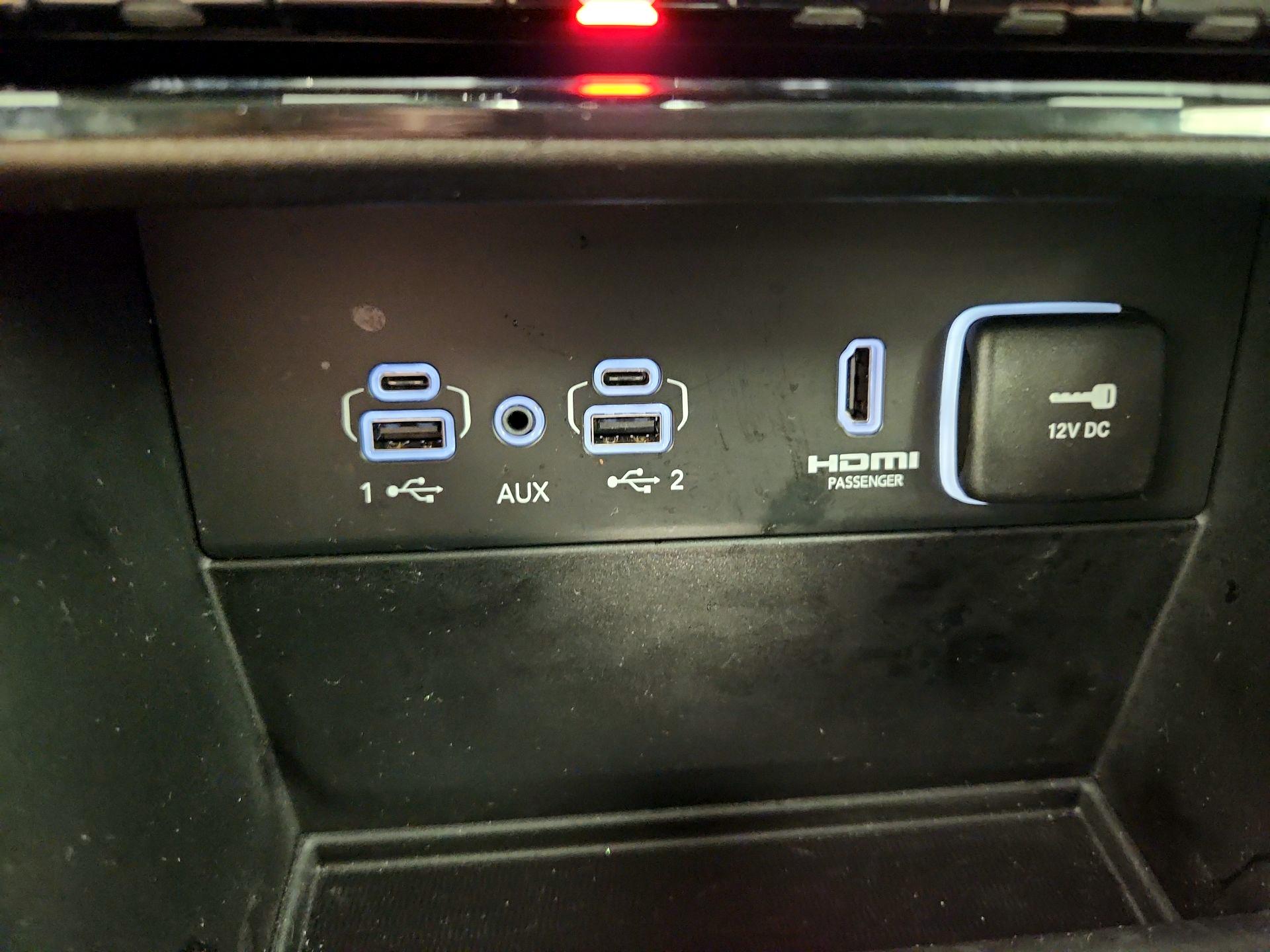 Thumbnail: 2023 Jeep Grand Cherokee - 19