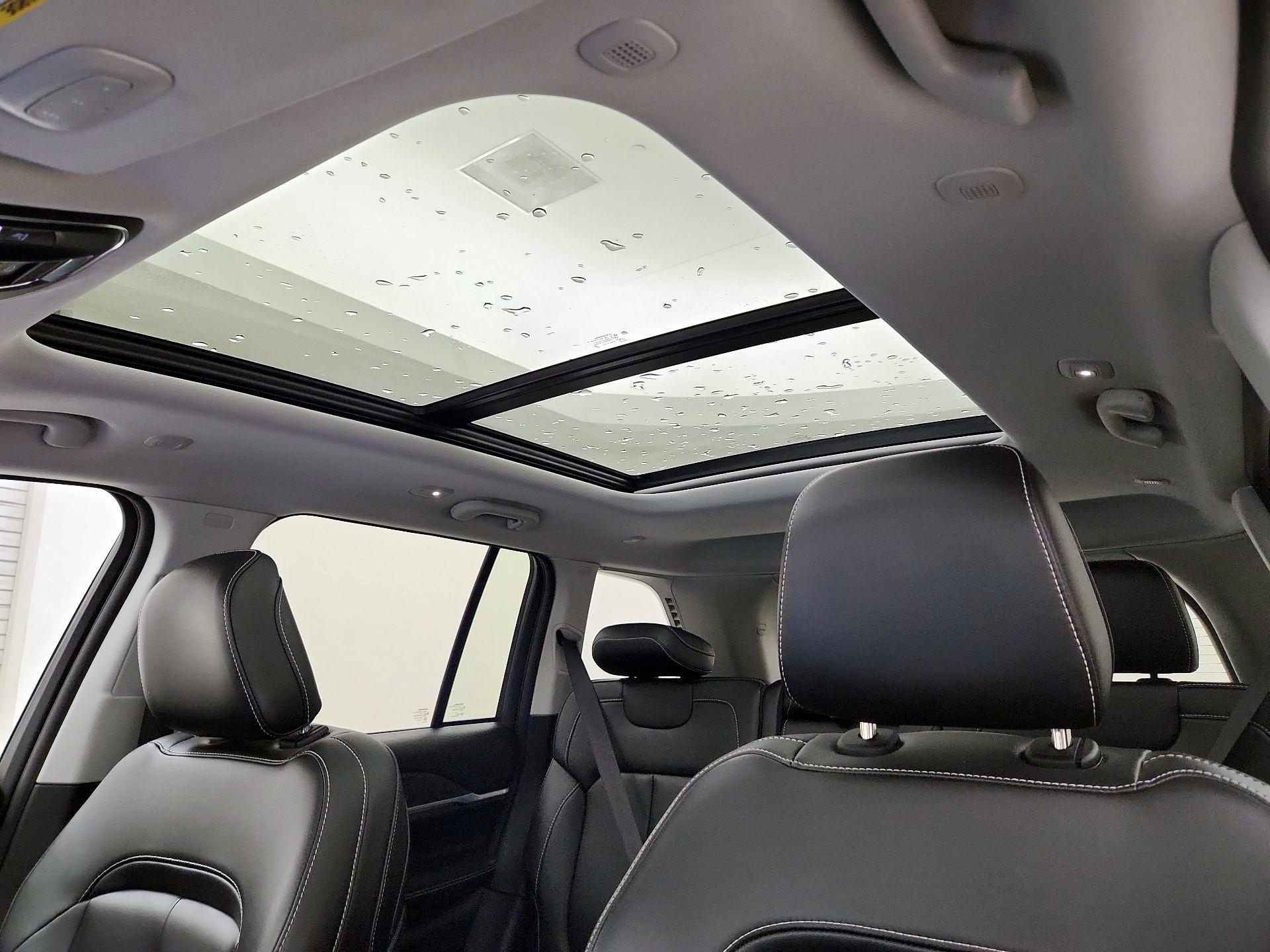 Thumbnail: 2023 Jeep Grand Cherokee - 20