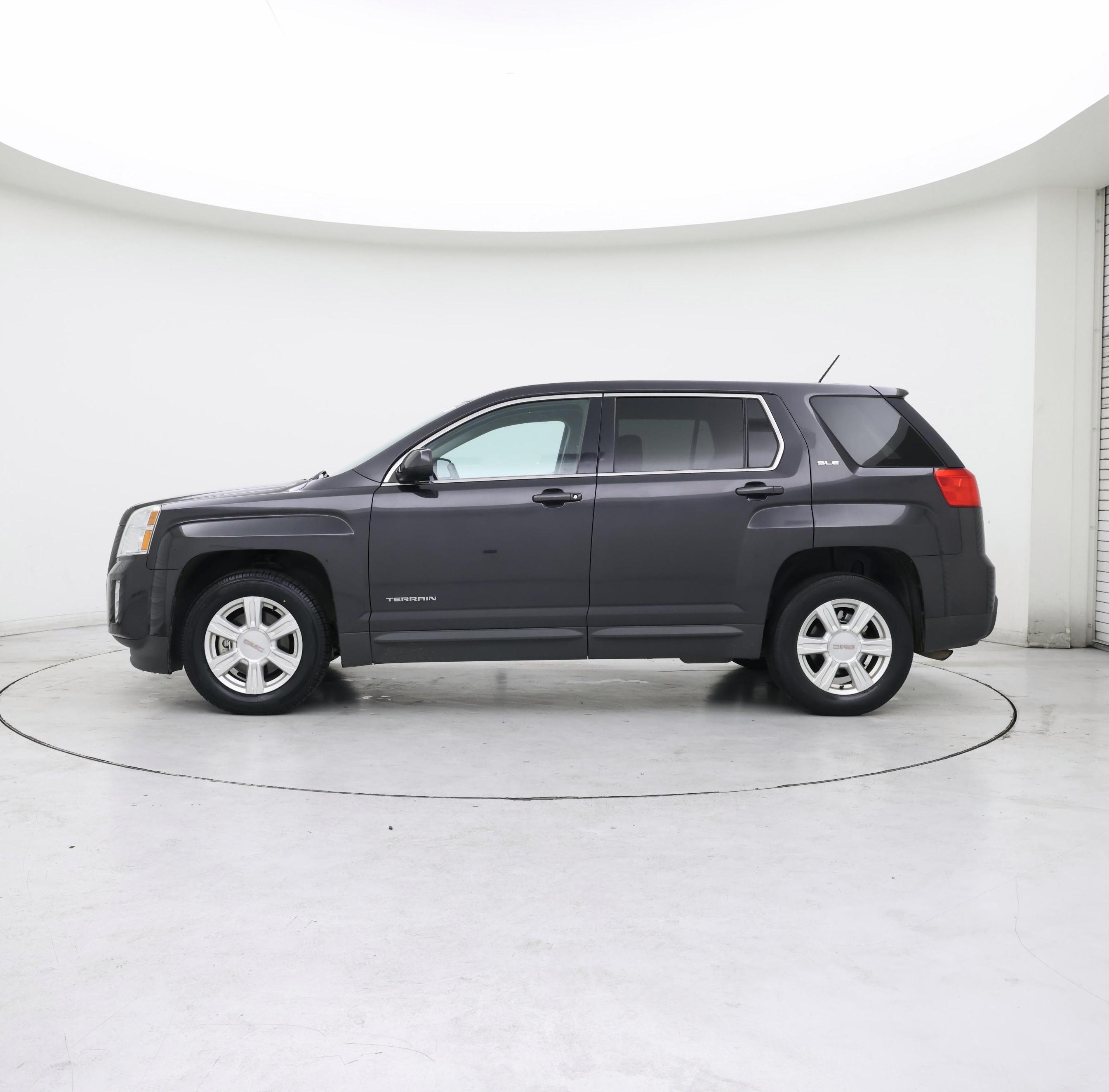 Thumbnail: 2015 GMC Terrain - 3