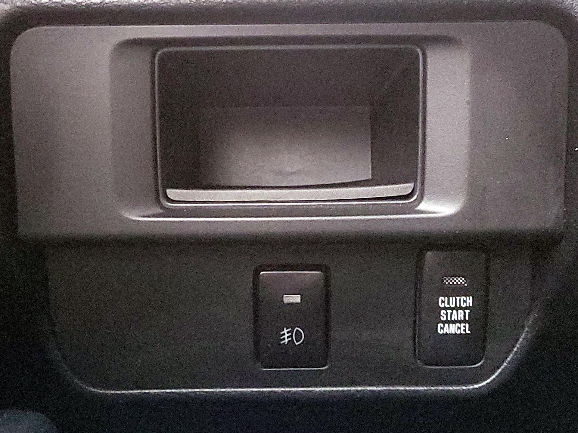 Thumbnail: 2016 Toyota Tacoma - 13