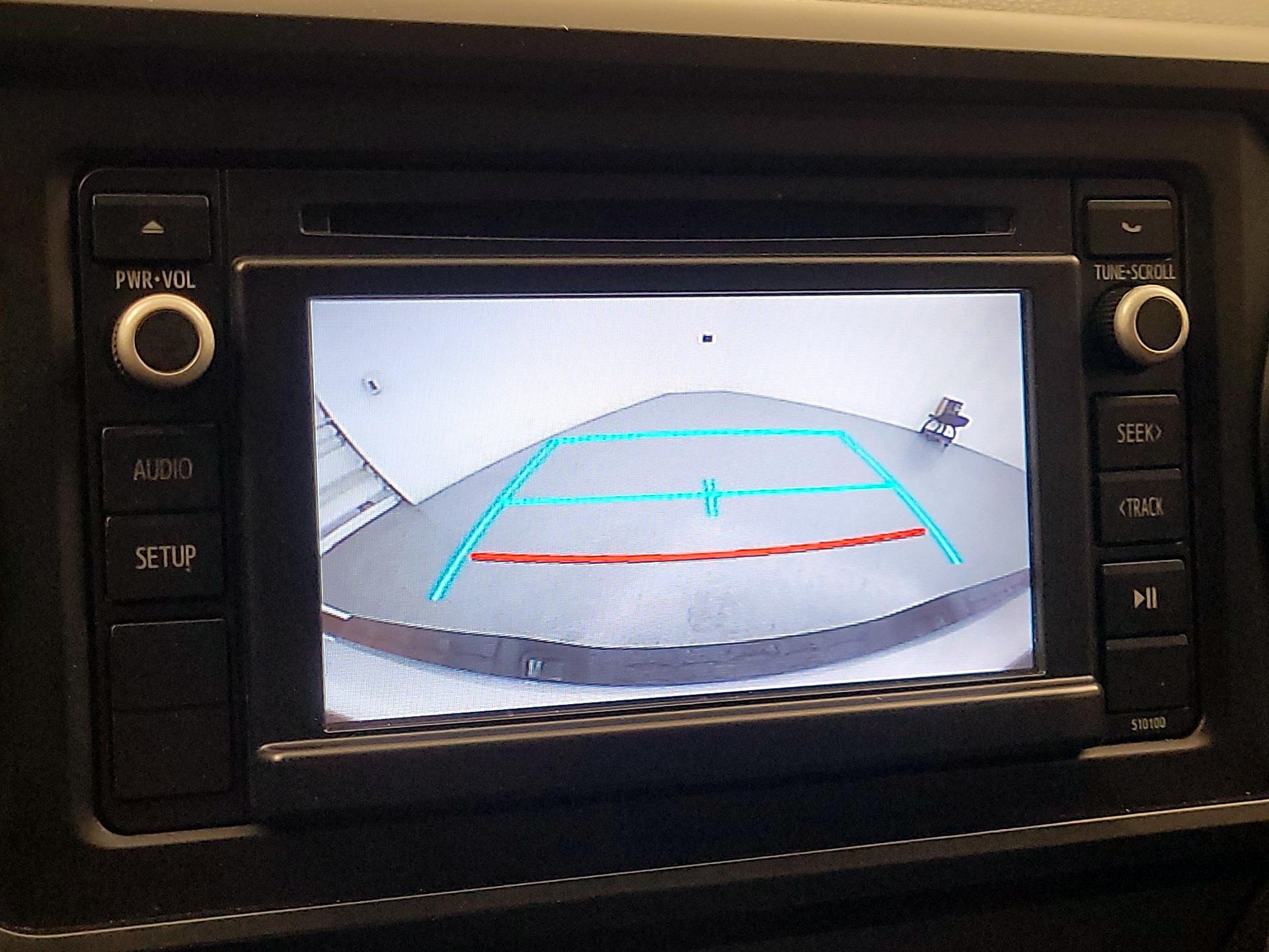 Thumbnail: 2016 Toyota Tacoma - 14